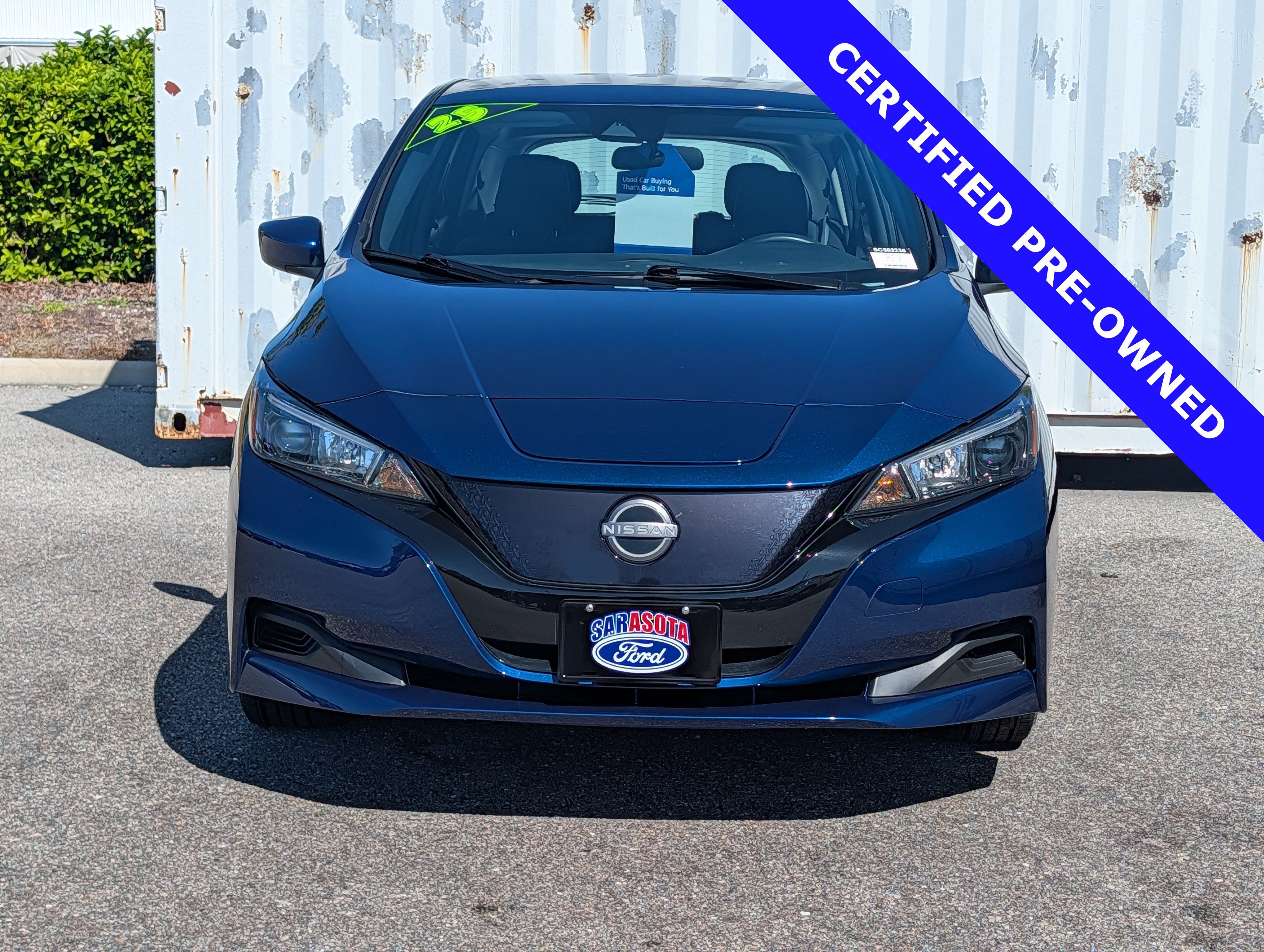 2025 Nissan LEAF S