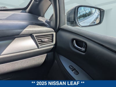 2025 Nissan LEAF S