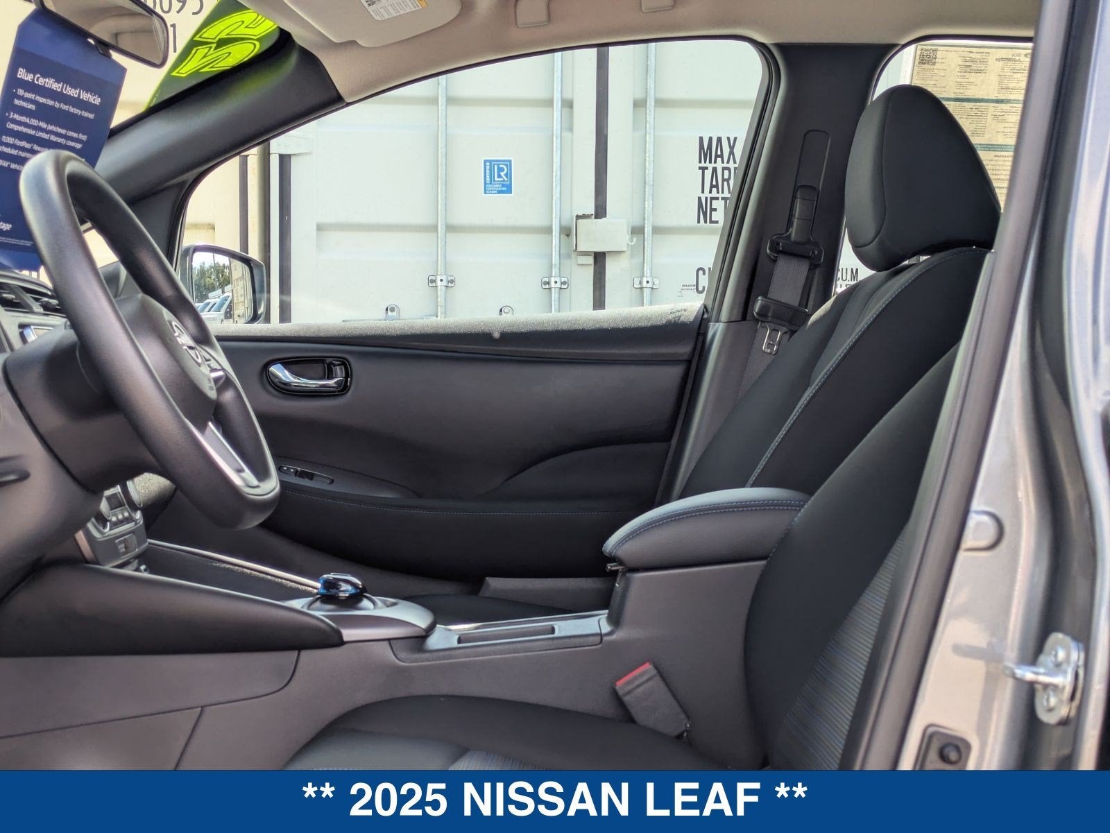 2025 Nissan LEAF S