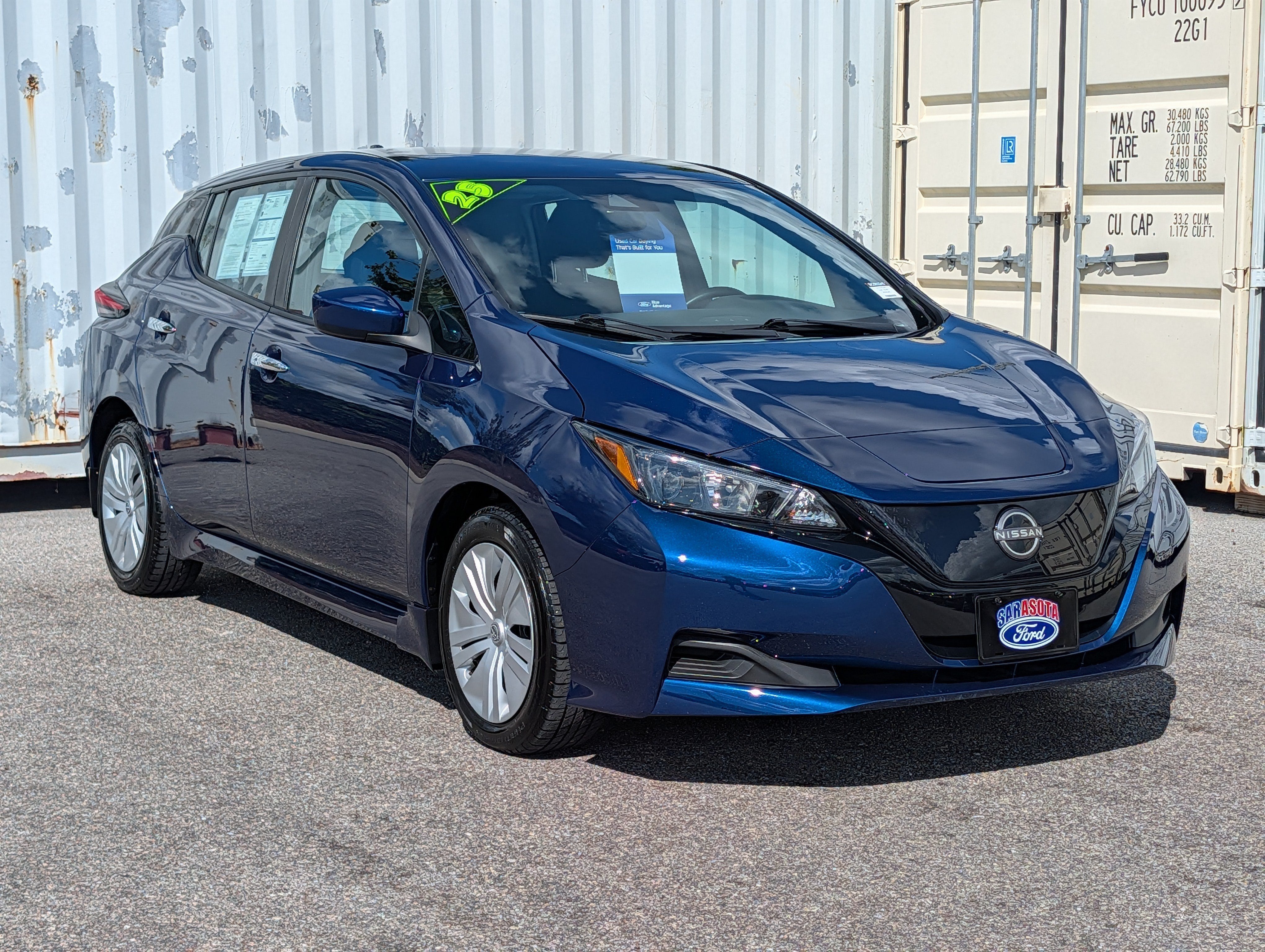 2025 Nissan LEAF S