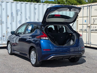 2025 Nissan LEAF S