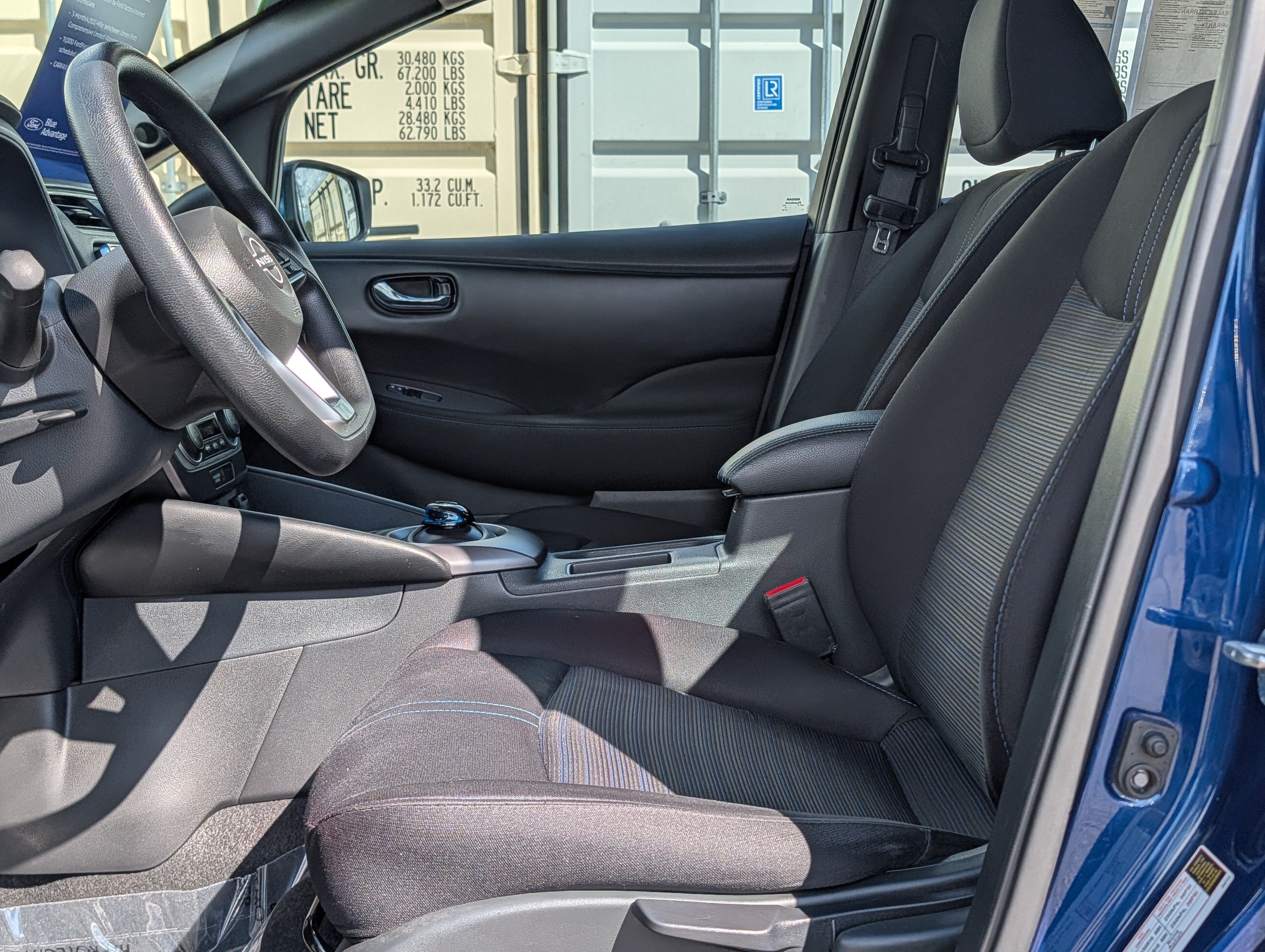 2025 Nissan LEAF S