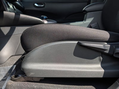2025 Nissan LEAF S