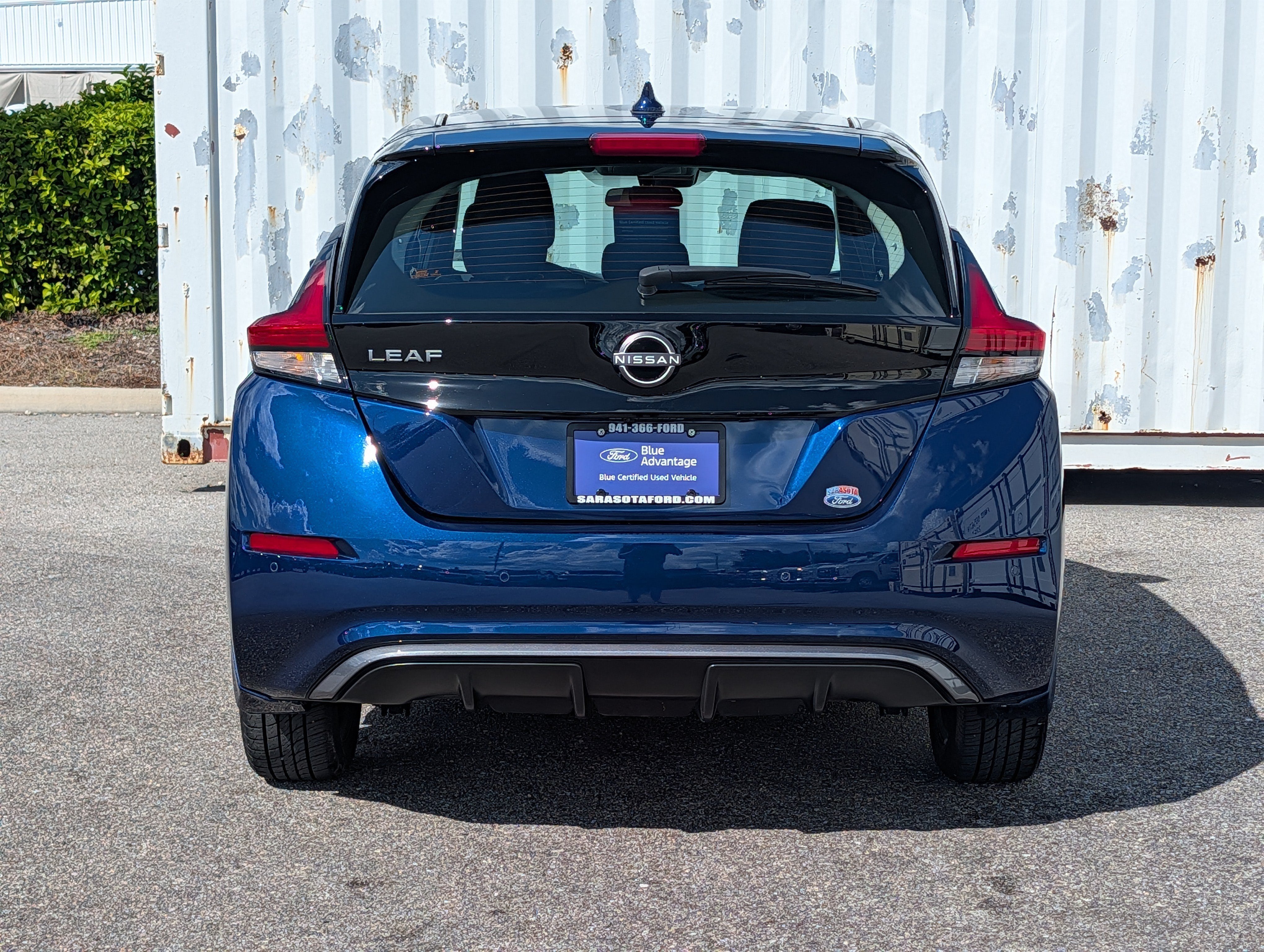 2025 Nissan LEAF S
