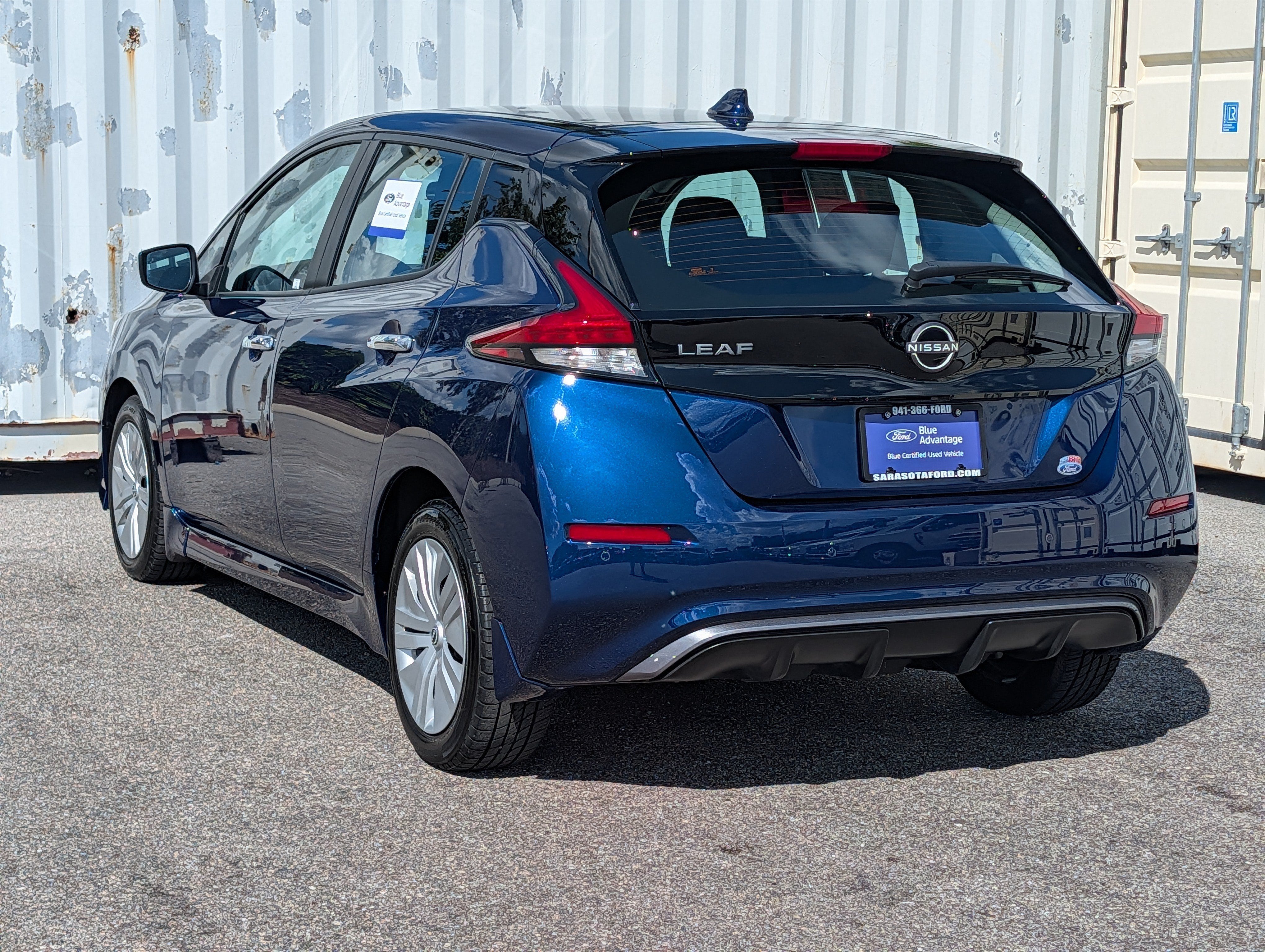 2025 Nissan LEAF S