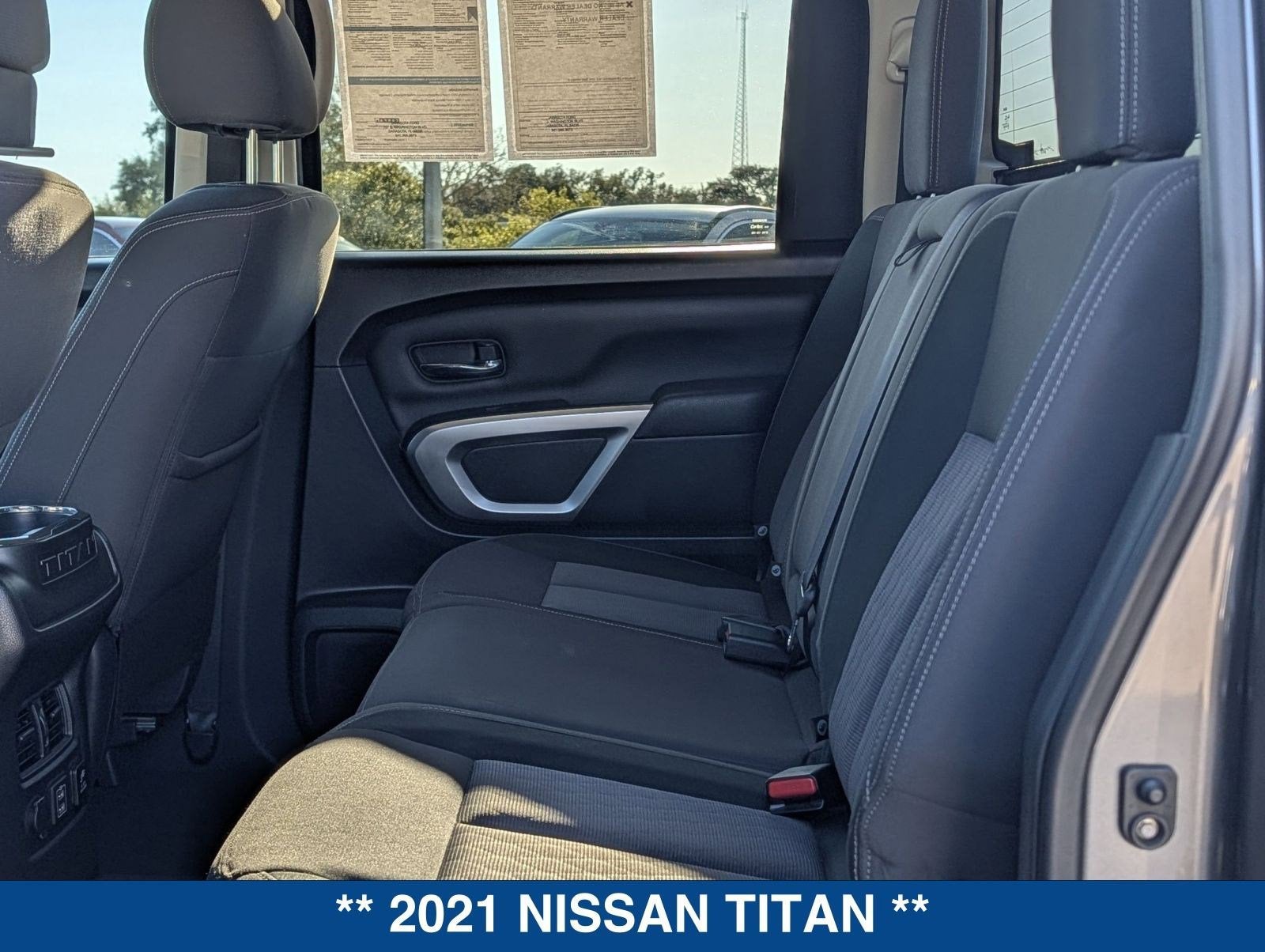 2021 Nissan Titan SV