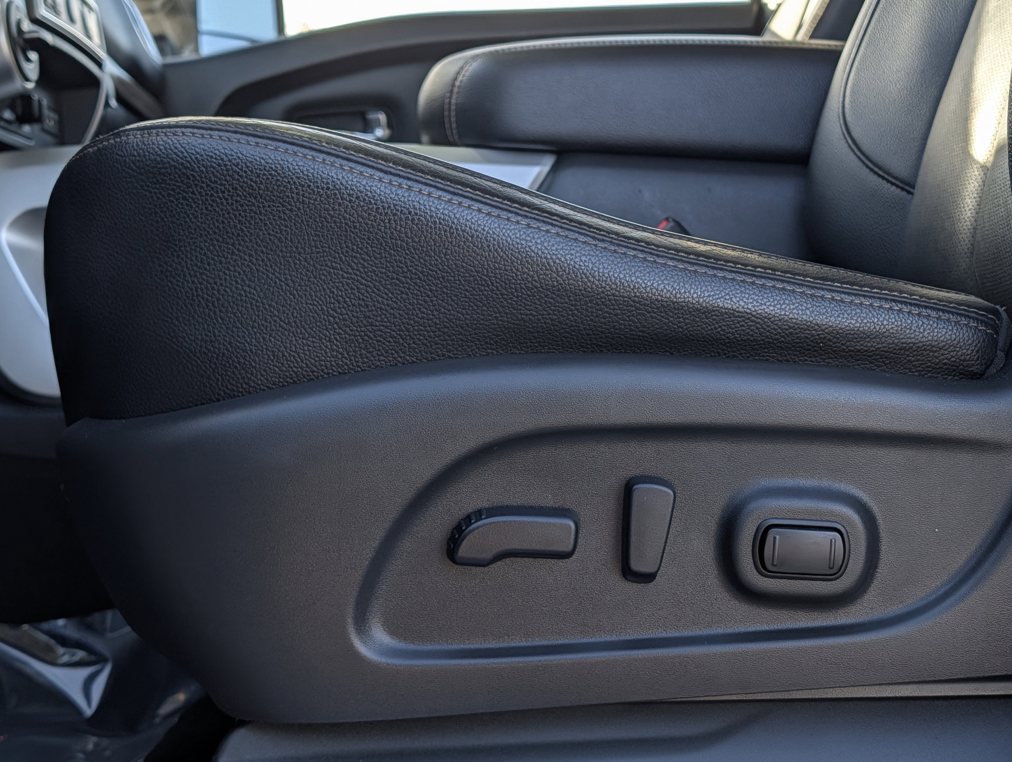 2019 Nissan Titan XD SL