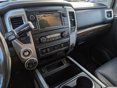 2019 Nissan Titan XD SL