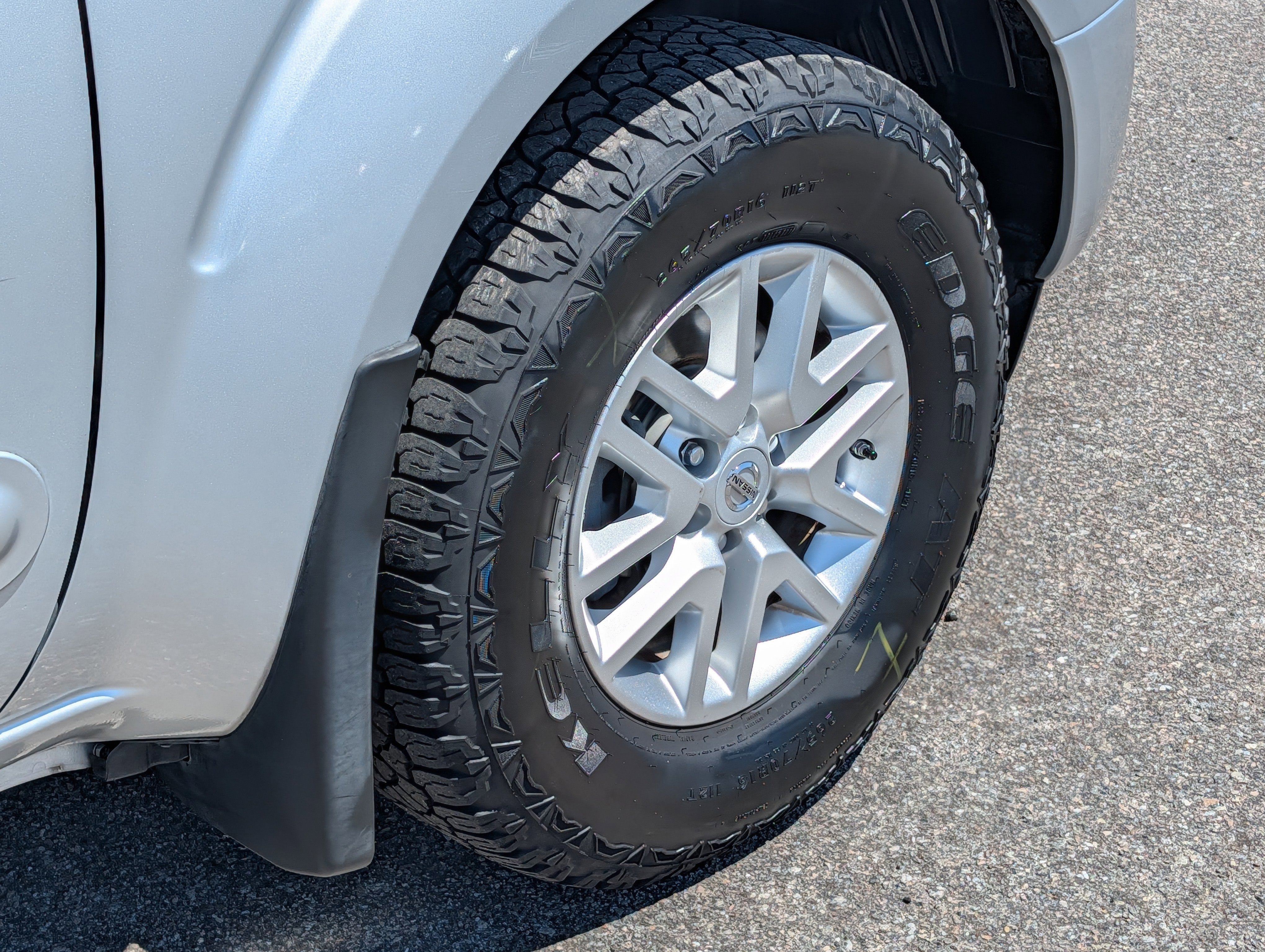 2016 Nissan Frontier SV