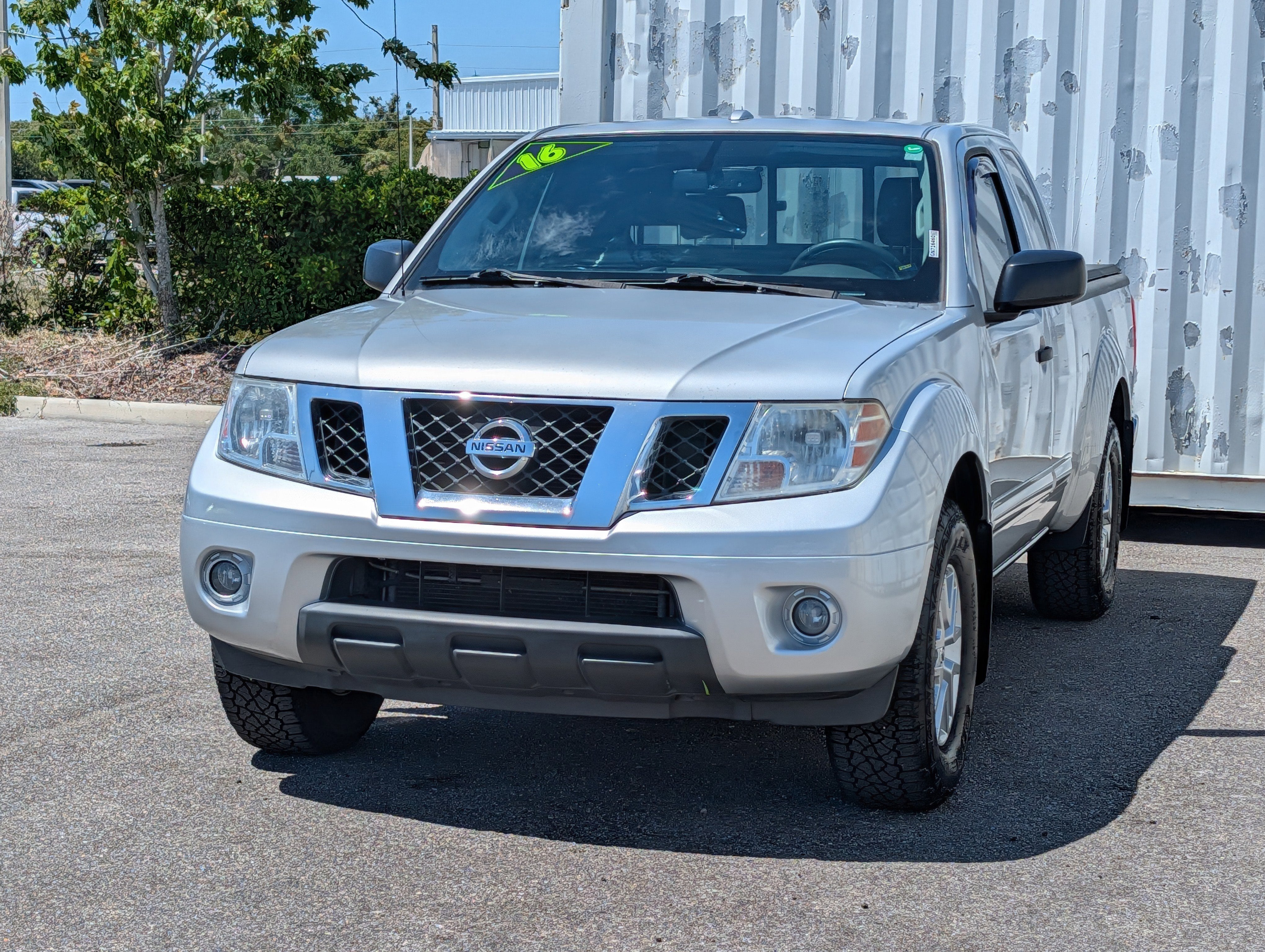 2016 Nissan Frontier SV