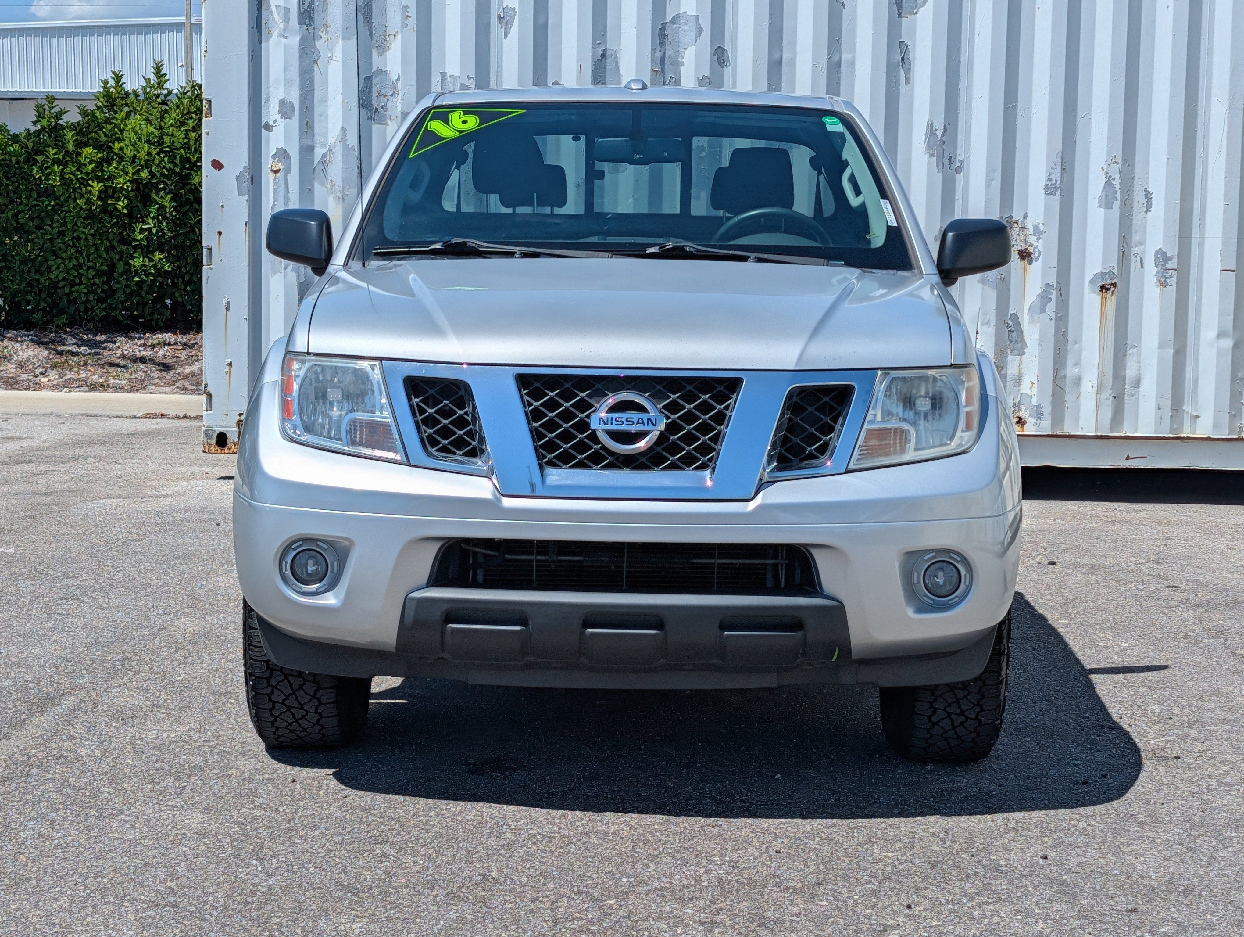 2016 Nissan Frontier SV
