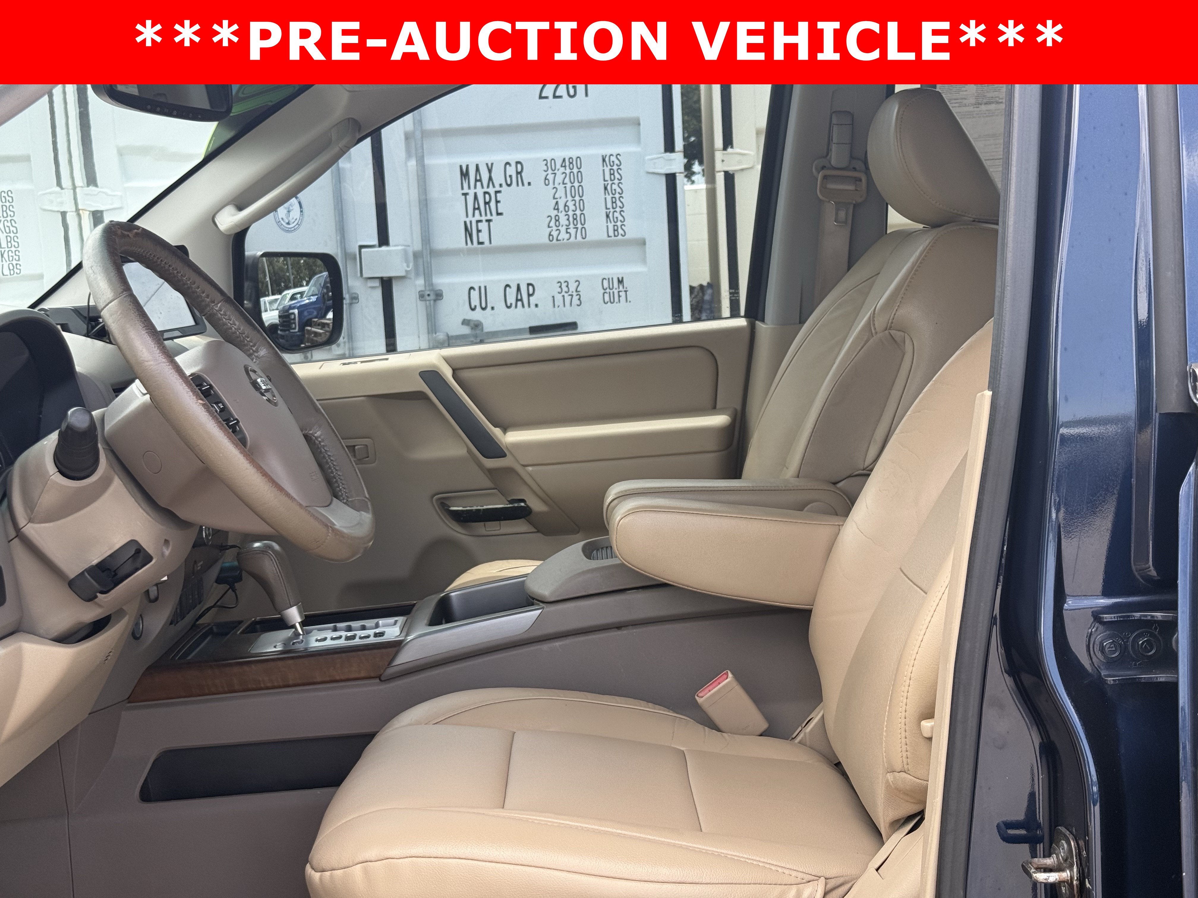 2011 Nissan Titan SL