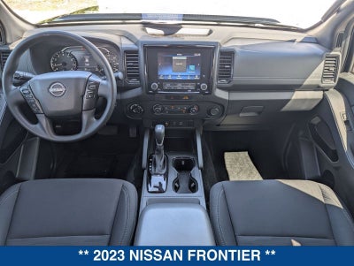 2023 Nissan Frontier SV