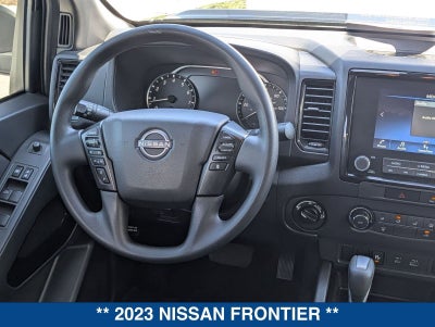 2023 Nissan Frontier SV