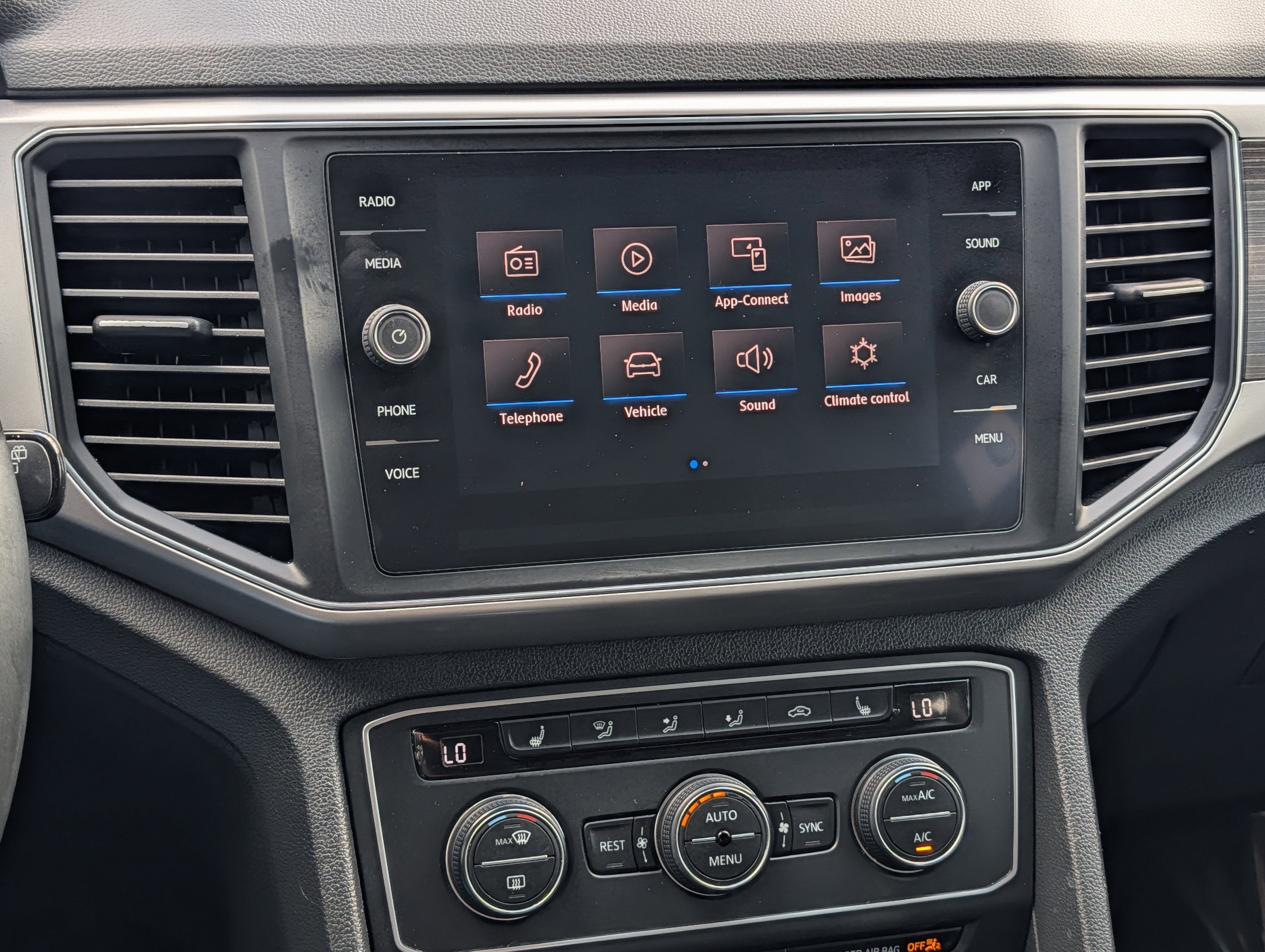 2019 Volkswagen Atlas 3.6 SE w/ Technology