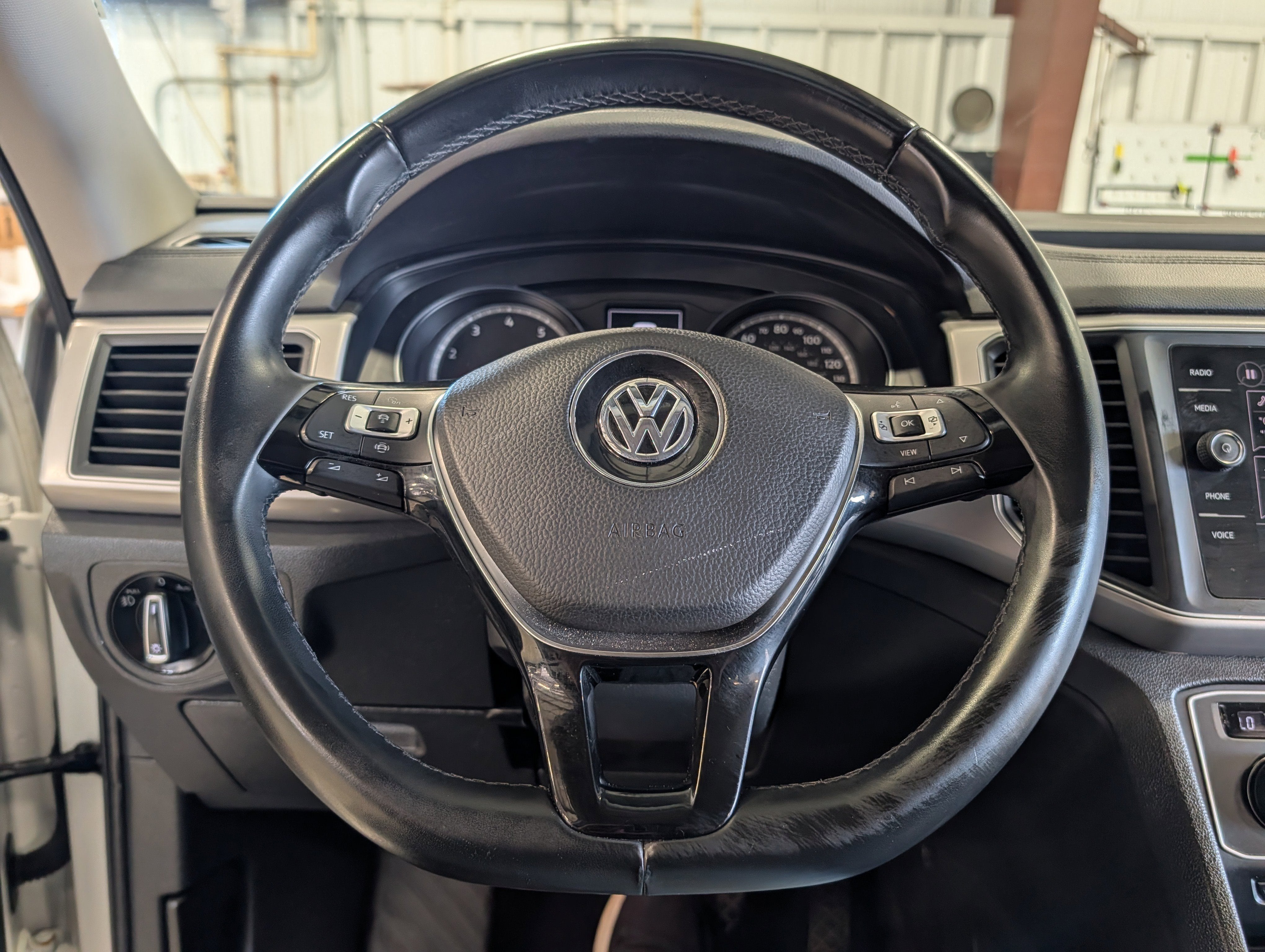 2019 Volkswagen Atlas 3.6 SE w/ Technology