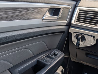 2021 Volkswagen Atlas Cross Sport 3.6 V6 SE w/ Technology