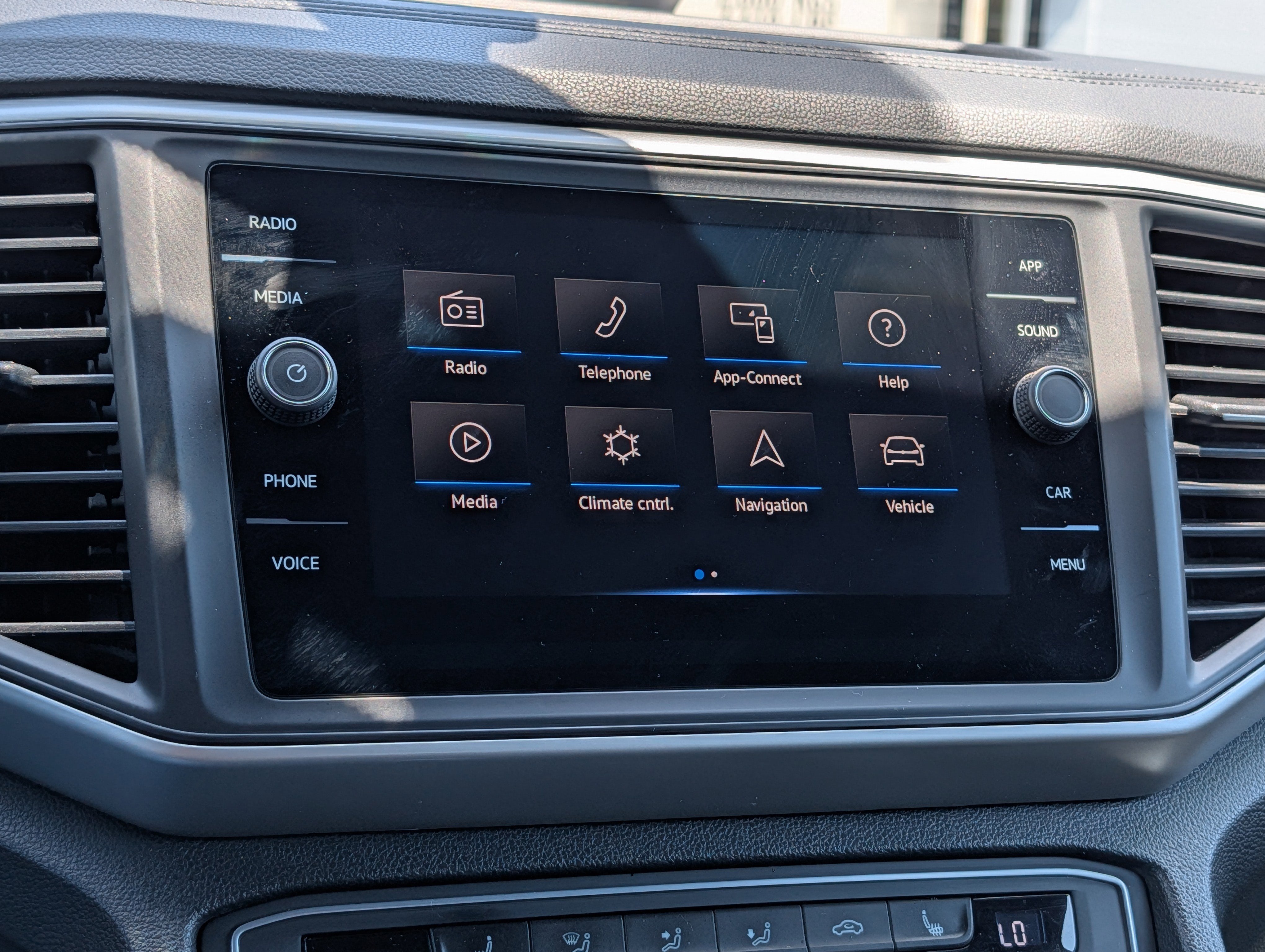 2021 Volkswagen Atlas Cross Sport 3.6 V6 SE w/ Technology