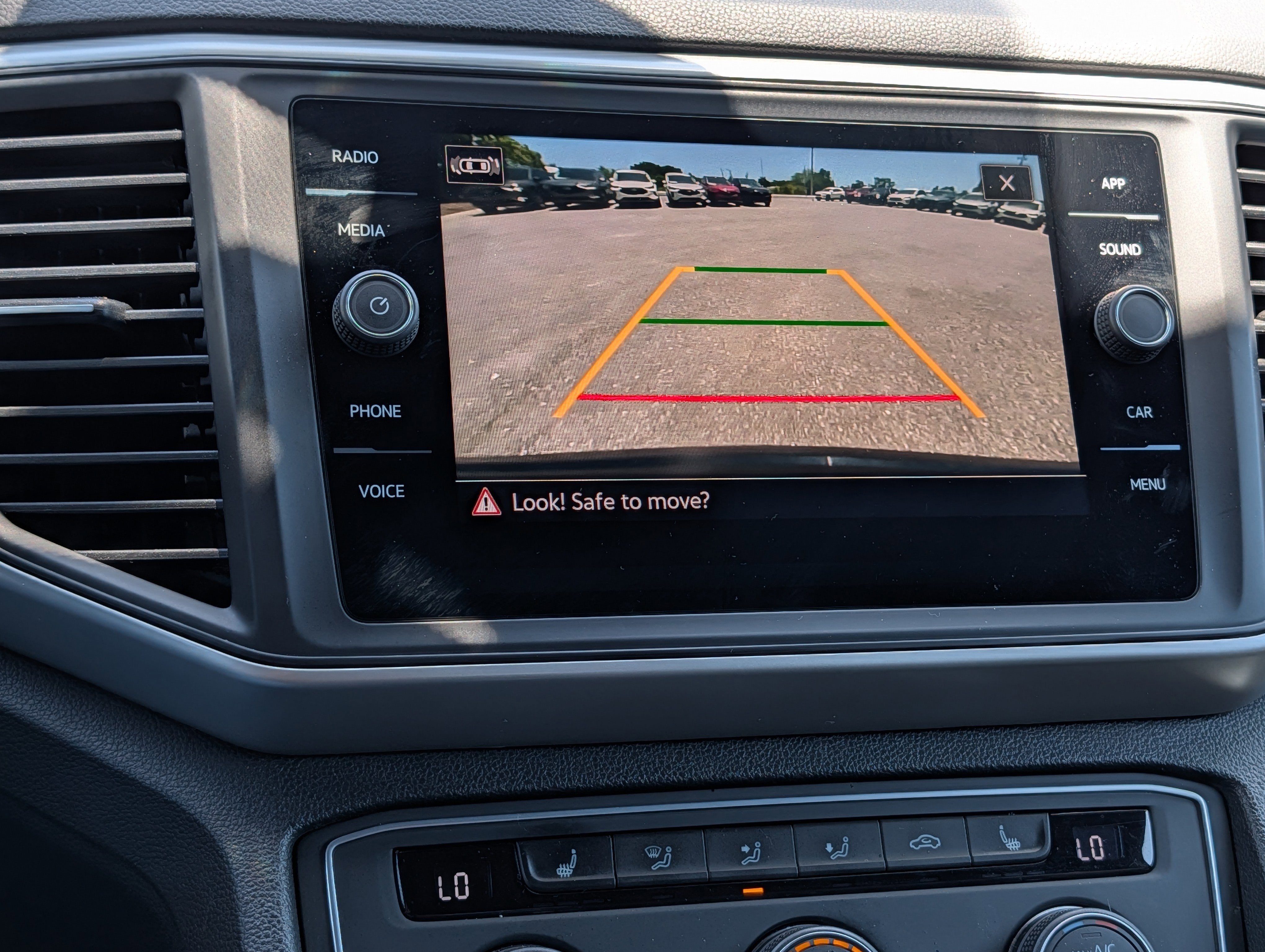 2021 Volkswagen Atlas Cross Sport 3.6 V6 SE w/ Technology