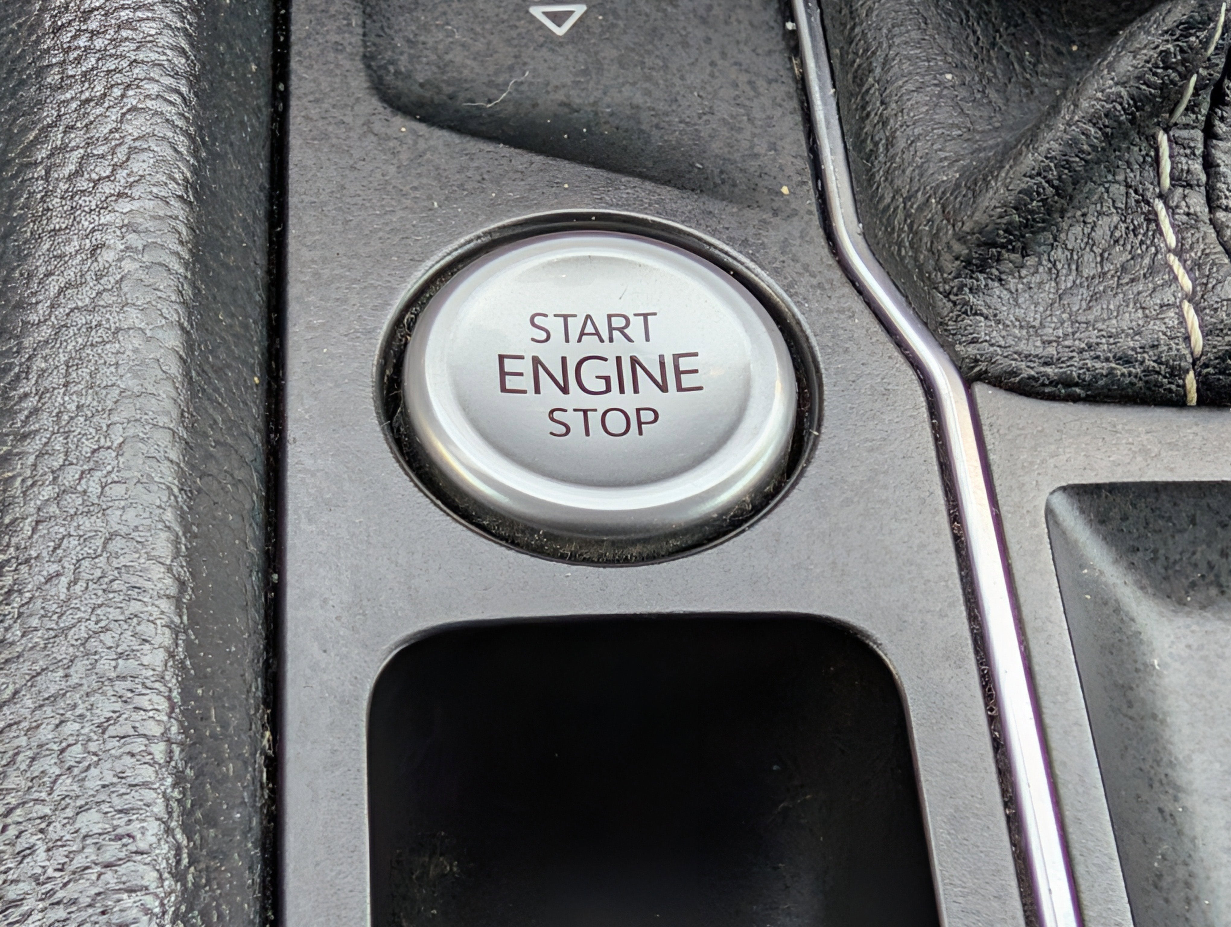 2021 Volkswagen Atlas Cross Sport 3.6 V6 SE w/ Technology