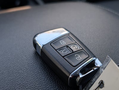 2021 Volkswagen Atlas Cross Sport 3.6 V6 SE w/ Technology