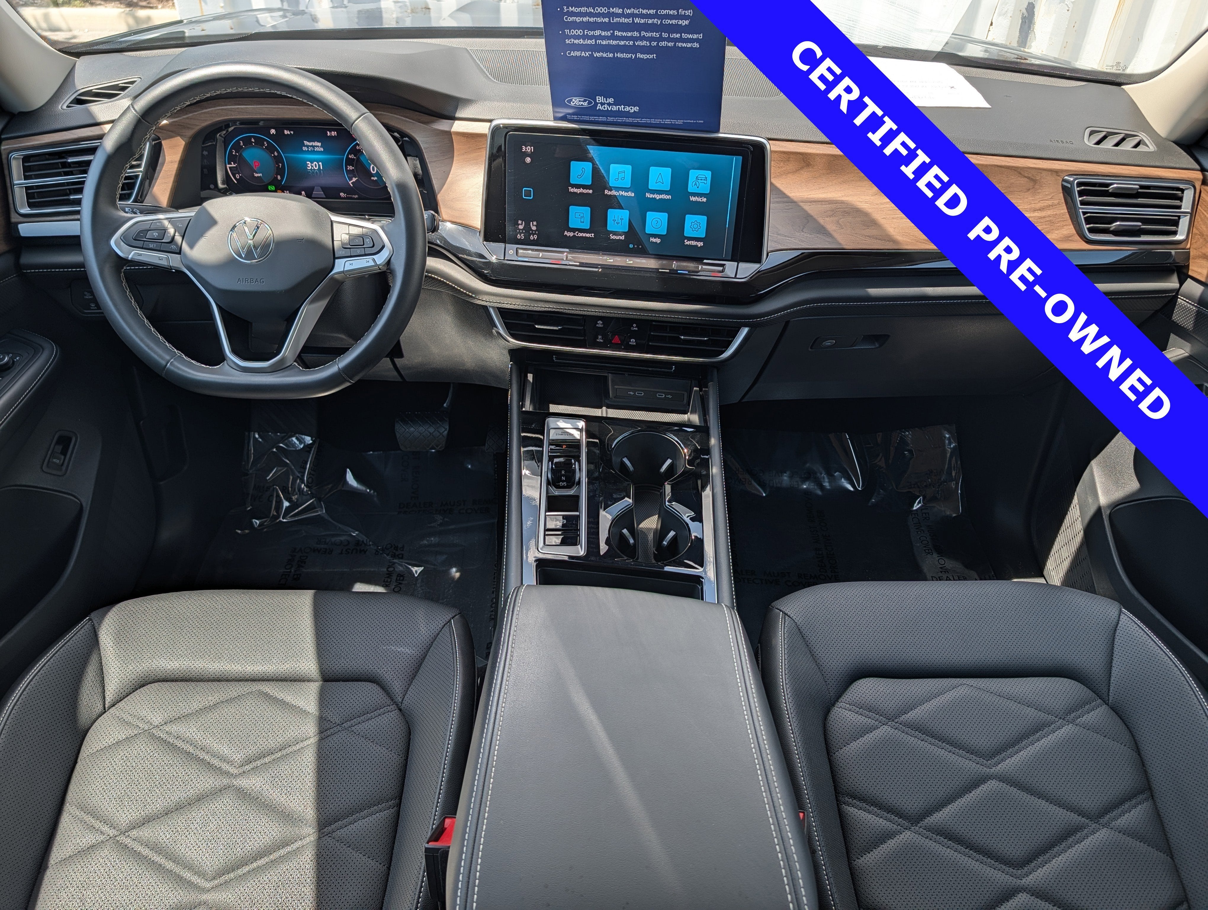 2024 Volkswagen Atlas 2.0T SE w/ Technology