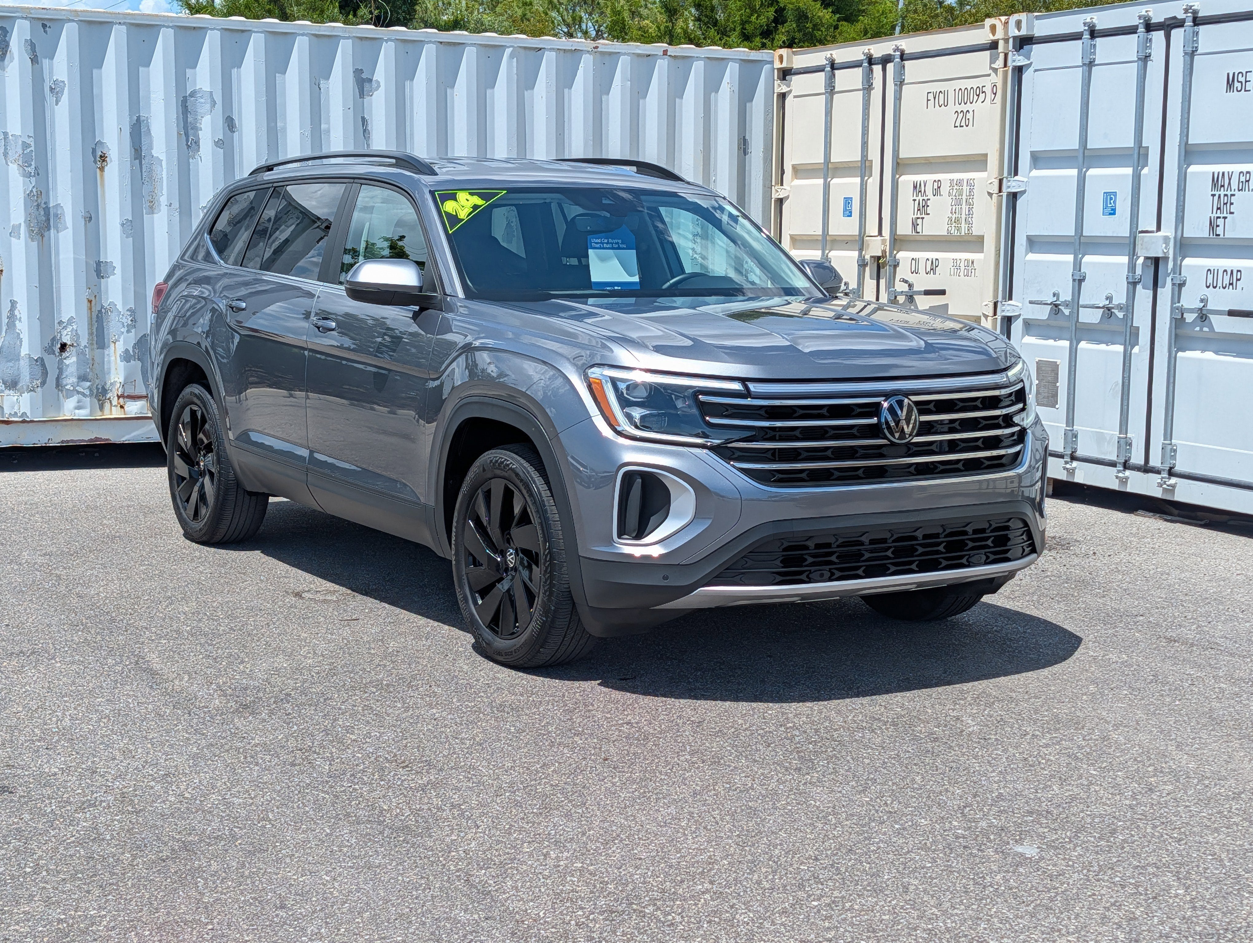 2024 Volkswagen Atlas 2.0T SE w/ Technology