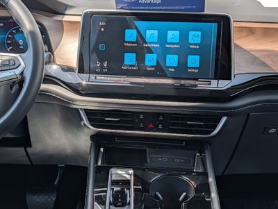2024 Volkswagen Atlas 2.0T SE w/ Technology