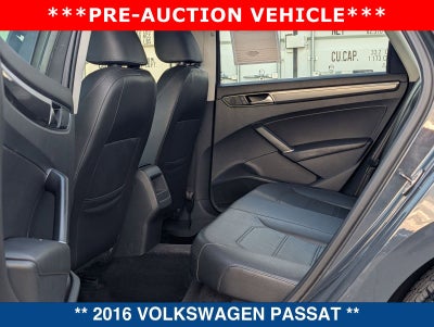 2016 Volkswagen Passat 1.8T R-Line w/ Comfort