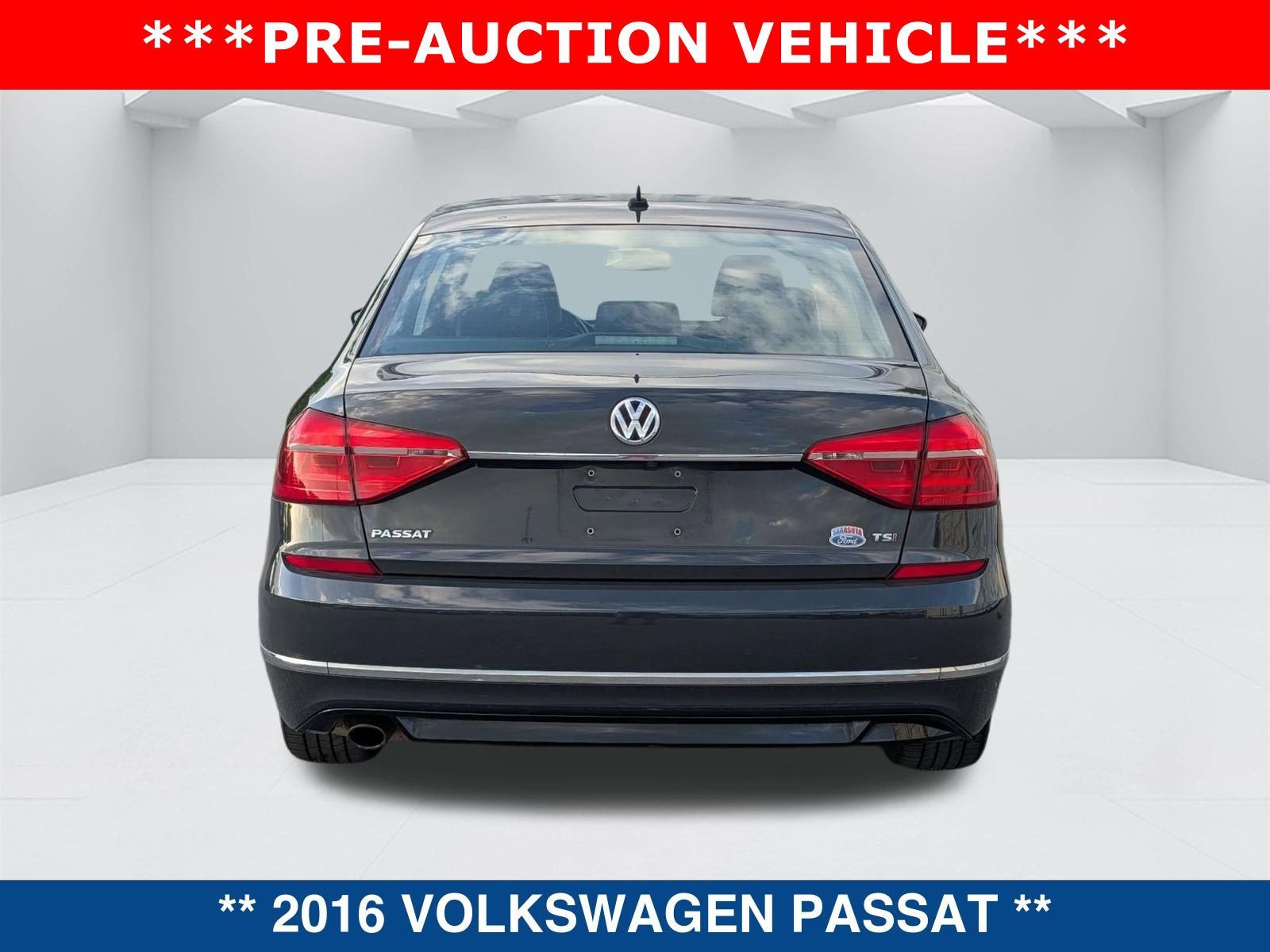 2016 Volkswagen Passat 1.8T R-Line w/ Comfort
