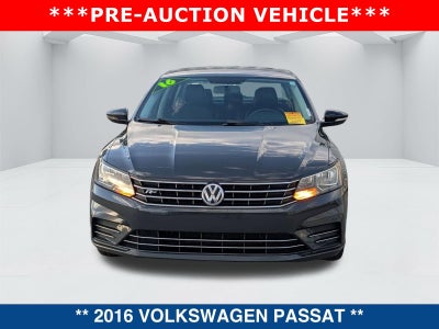 2016 Volkswagen Passat 1.8T R-Line w/ Comfort