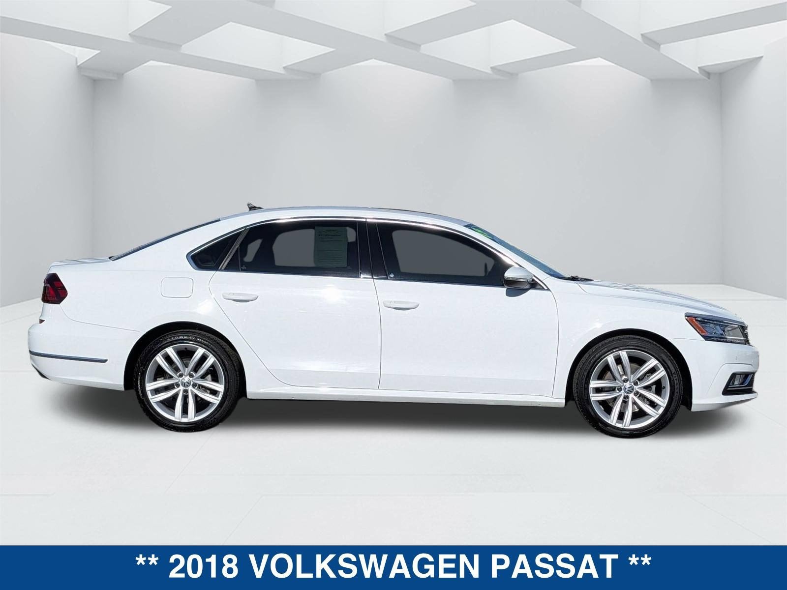 2018 Volkswagen Passat 2.0T SE w/ Technology