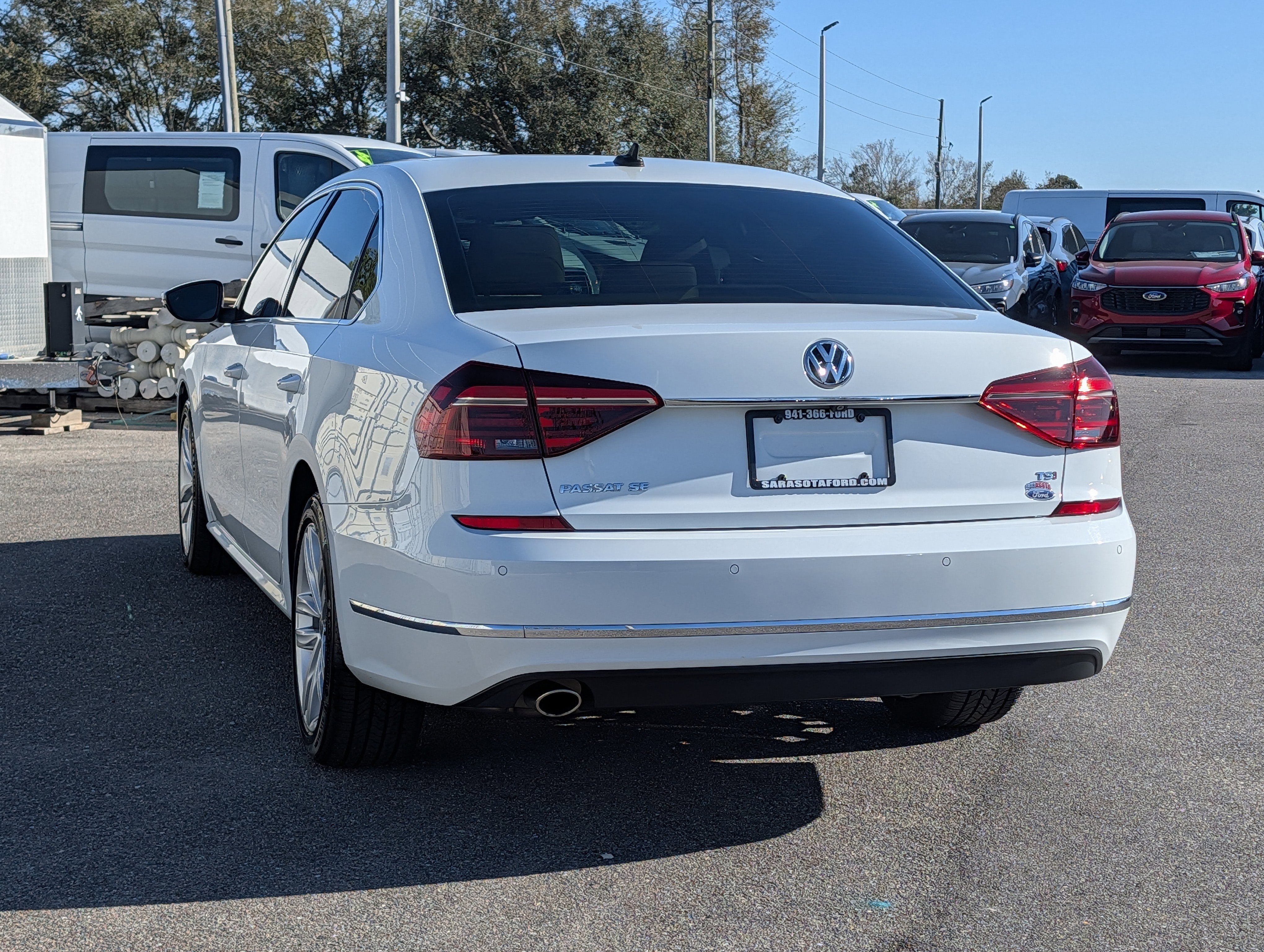 2018 Volkswagen Passat 2.0T SE w/ Technology