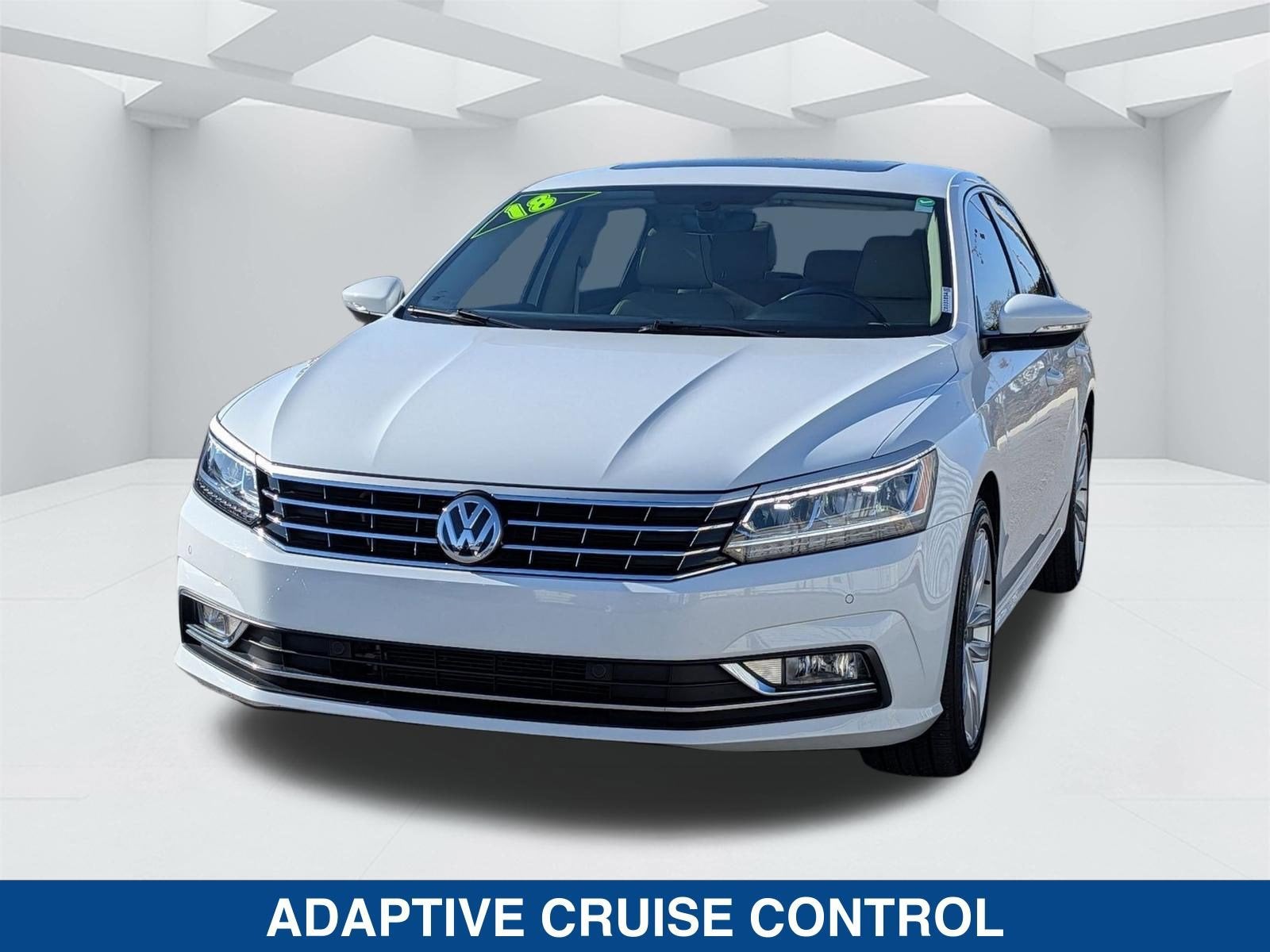 2018 Volkswagen Passat 2.0T SE w/ Technology