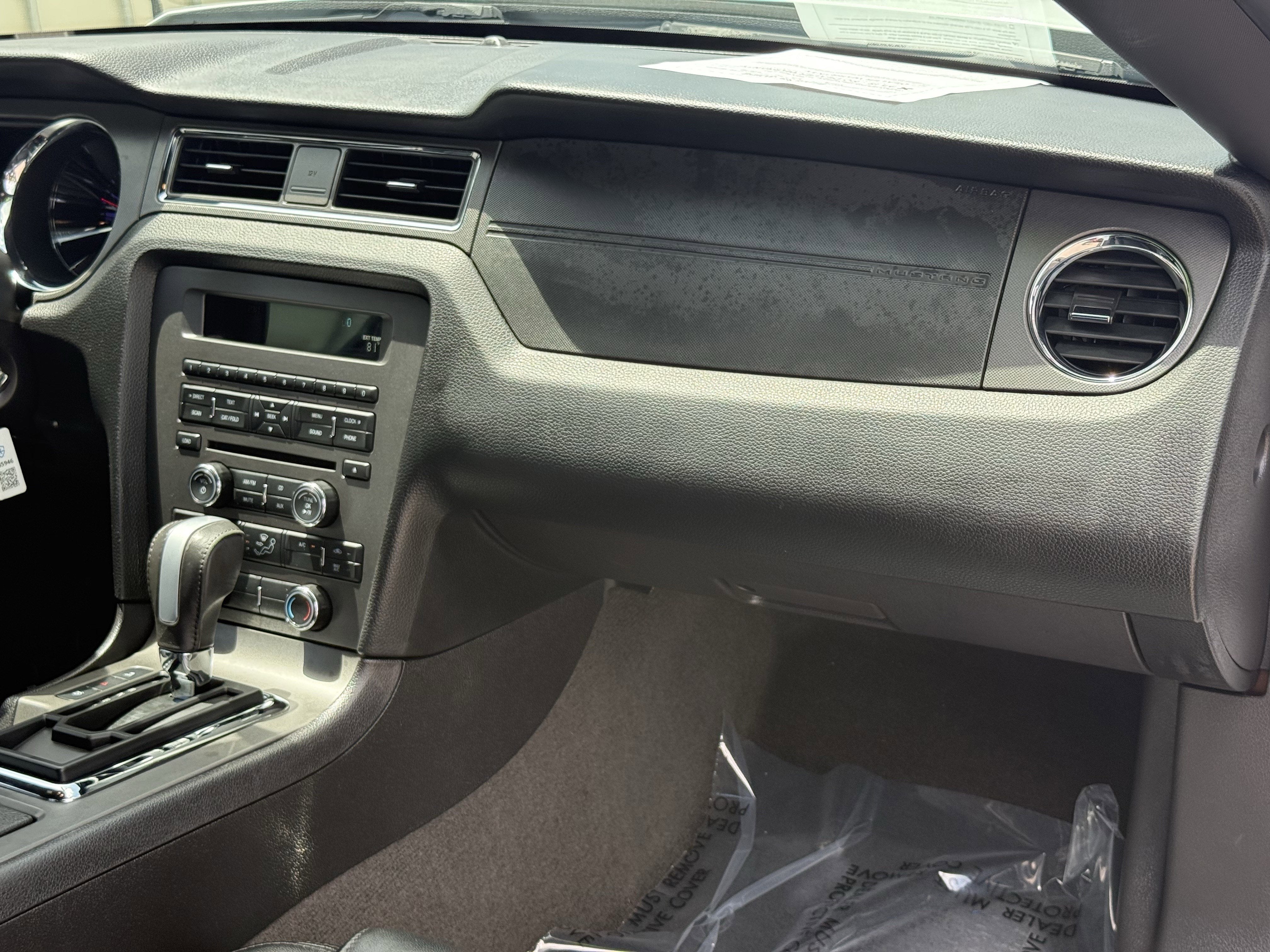 2014 Ford Mustang V6