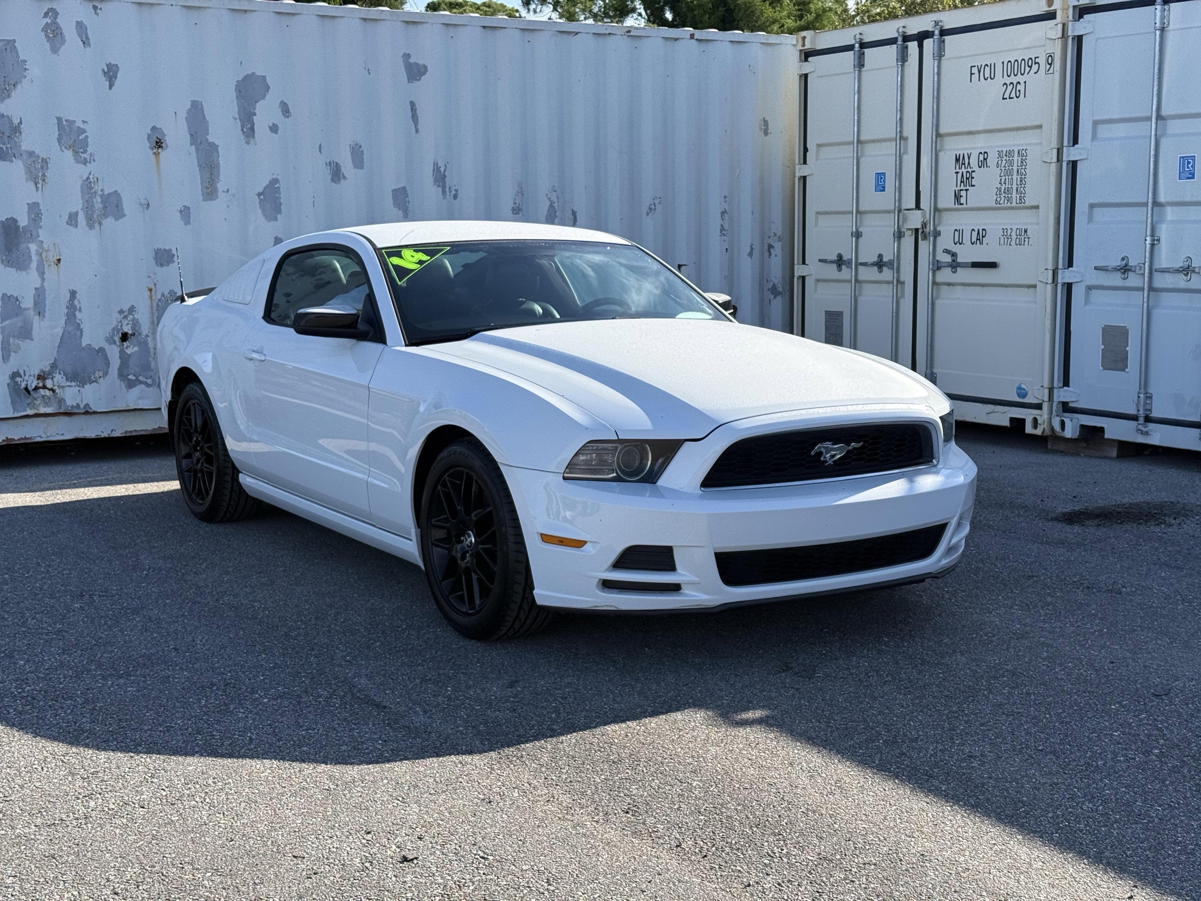2014 Ford Mustang V6