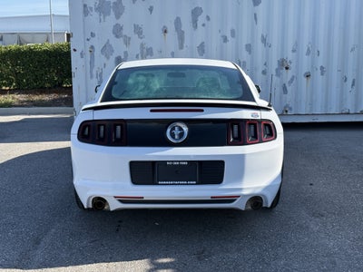 2014 Ford Mustang V6