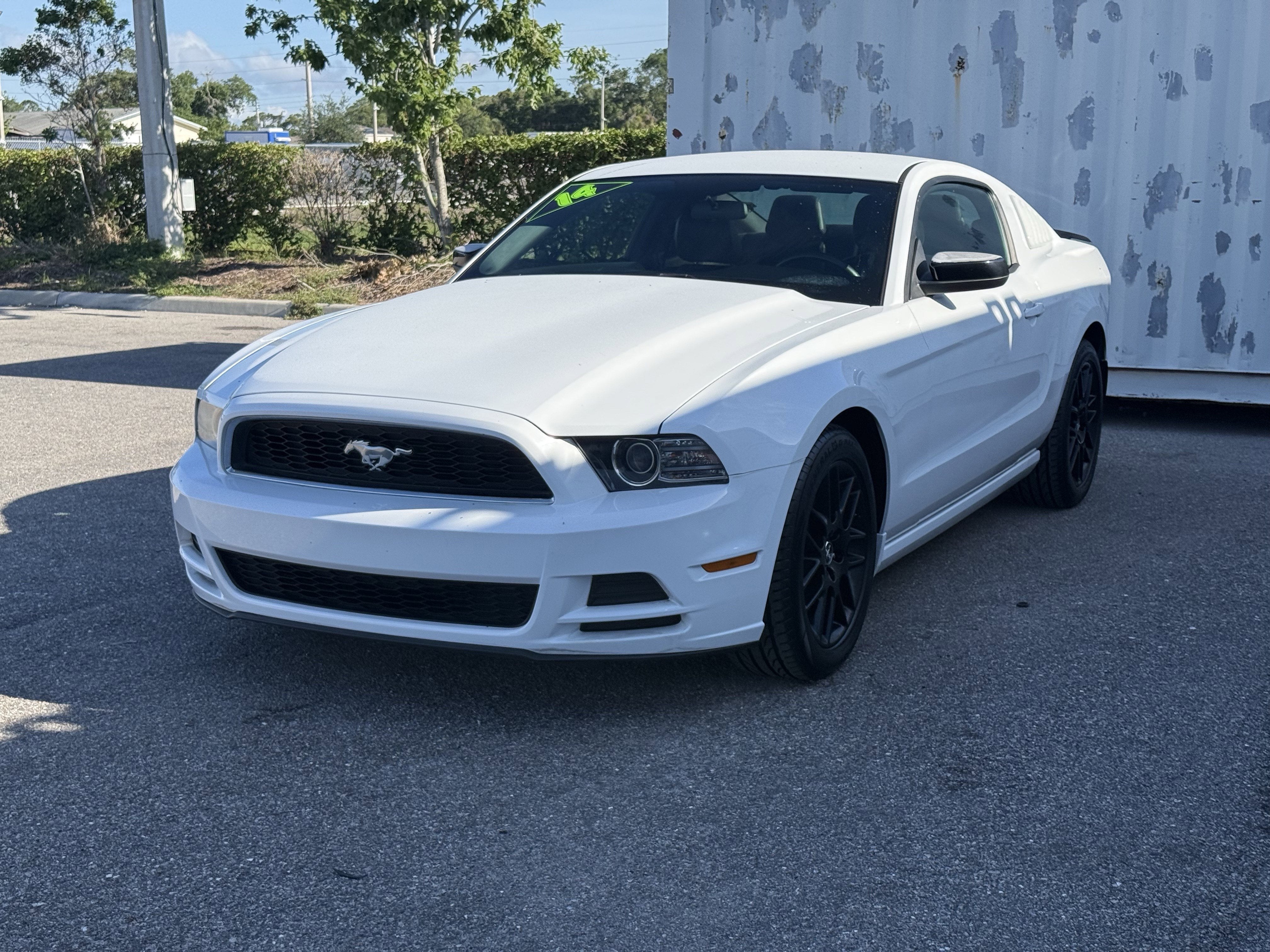 2014 Ford Mustang V6