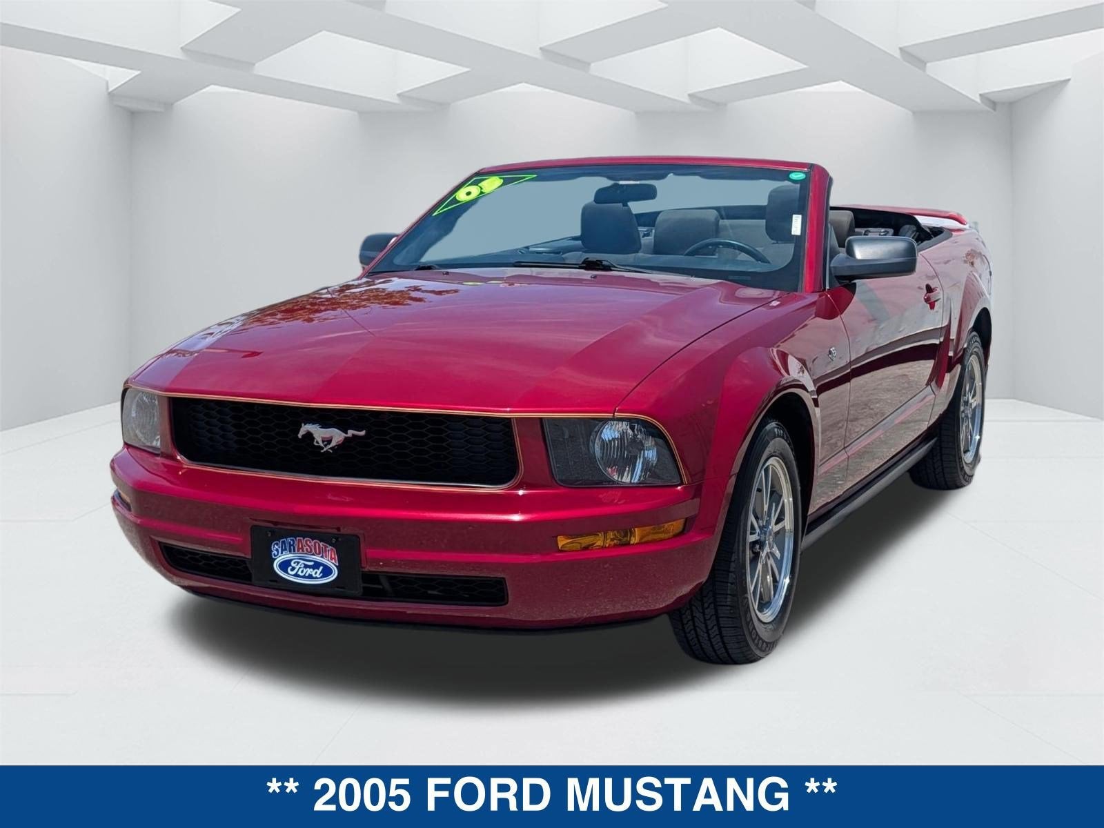2005 Ford Mustang Deluxe