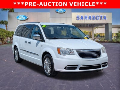 2014 Chrysler Town & Country Touring-L