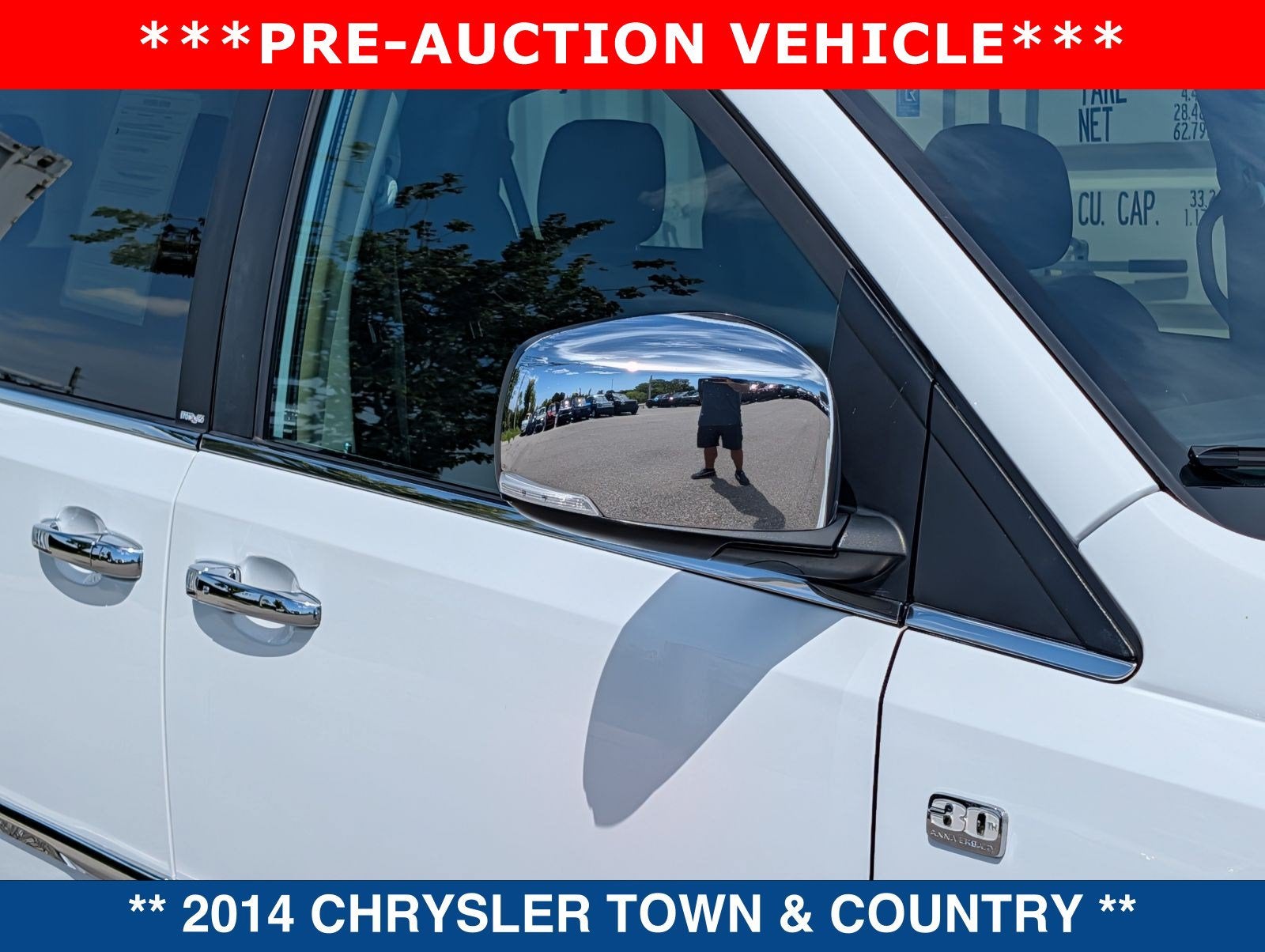 2014 Chrysler Town & Country Touring-L