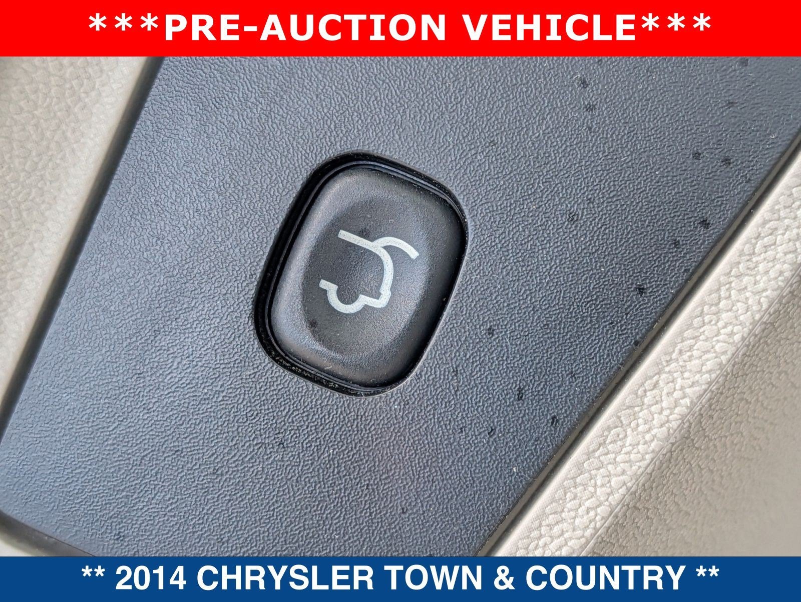 2014 Chrysler Town & Country Touring-L