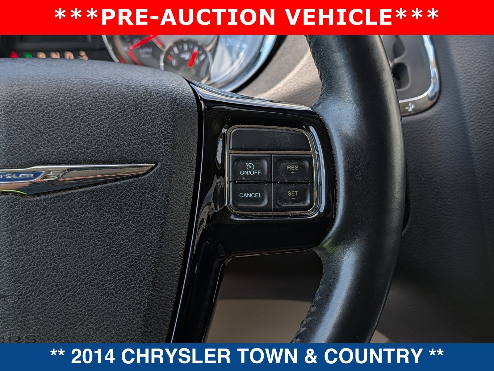 2014 Chrysler Town & Country Touring-L