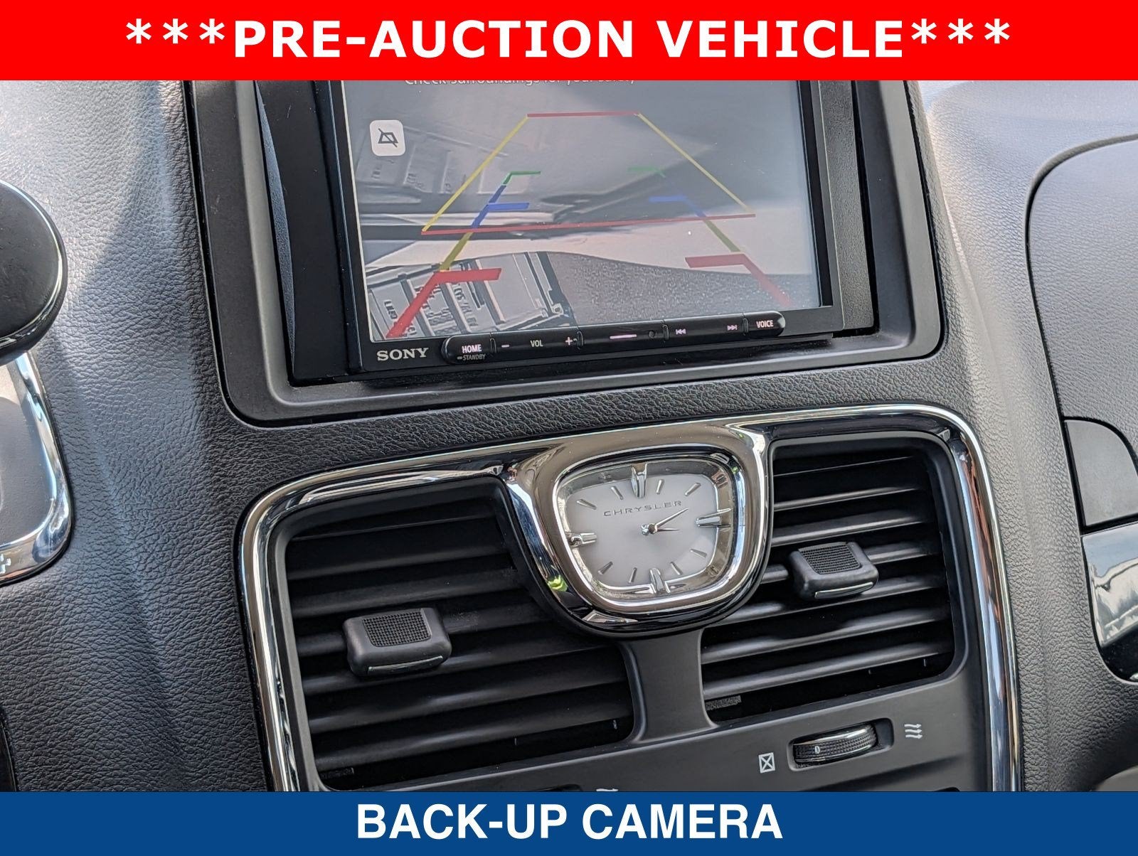 2014 Chrysler Town & Country Touring-L