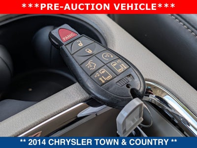 2014 Chrysler Town & Country Touring-L