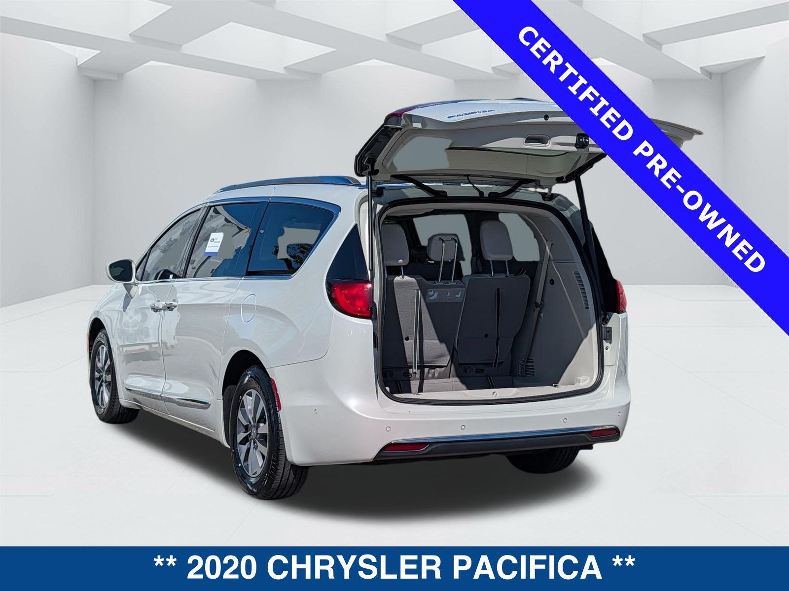 2020 Chrysler Pacifica Touring L Plus