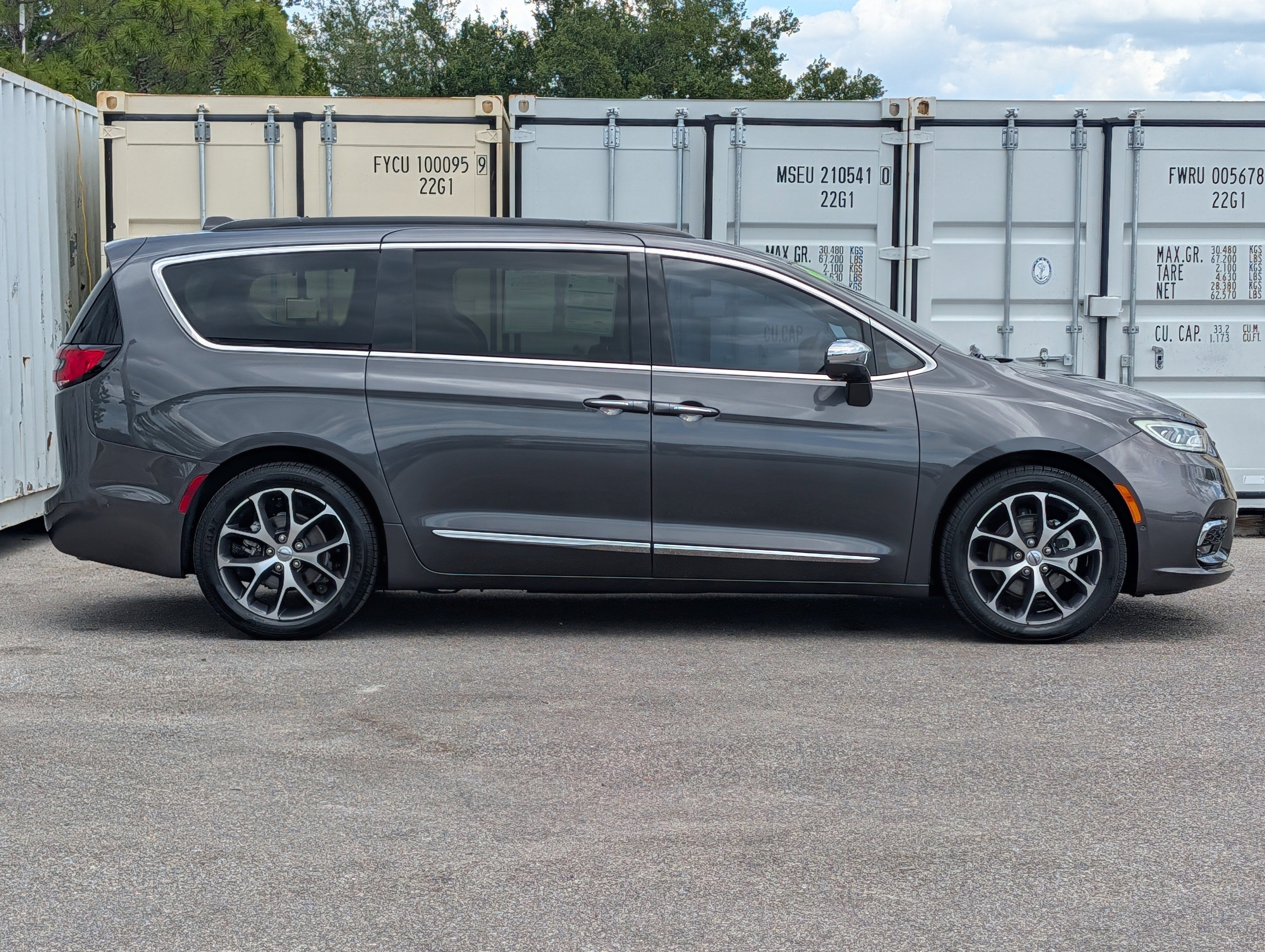 2022 Chrysler Pacifica Limited