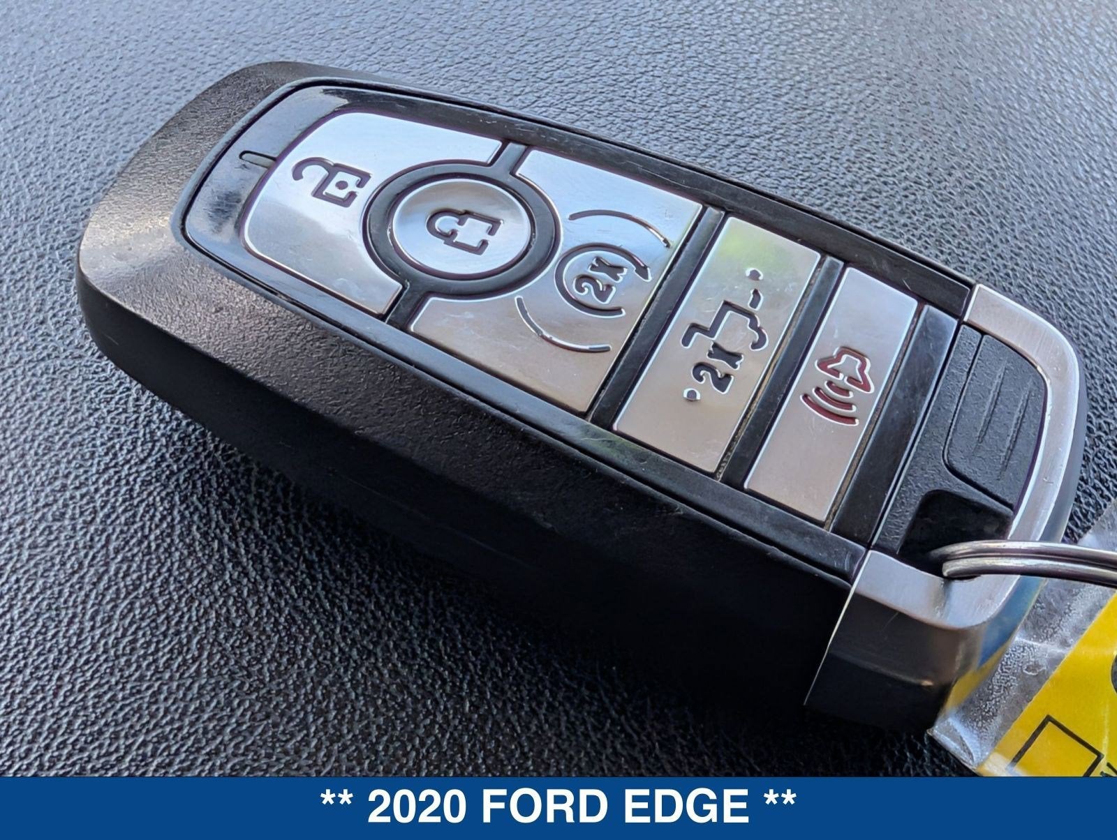 2020 Ford Edge Titanium