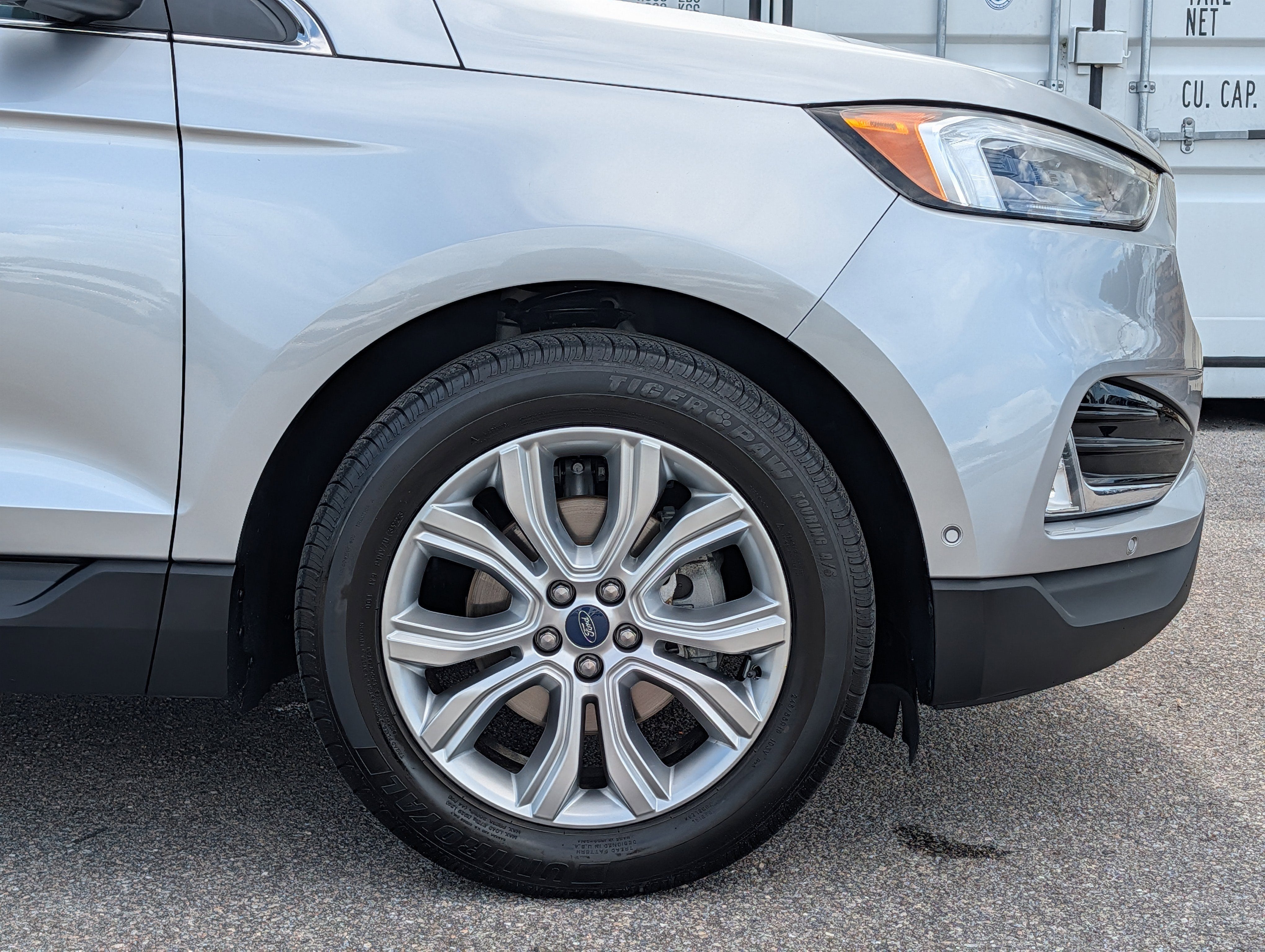 2020 Ford Edge Titanium