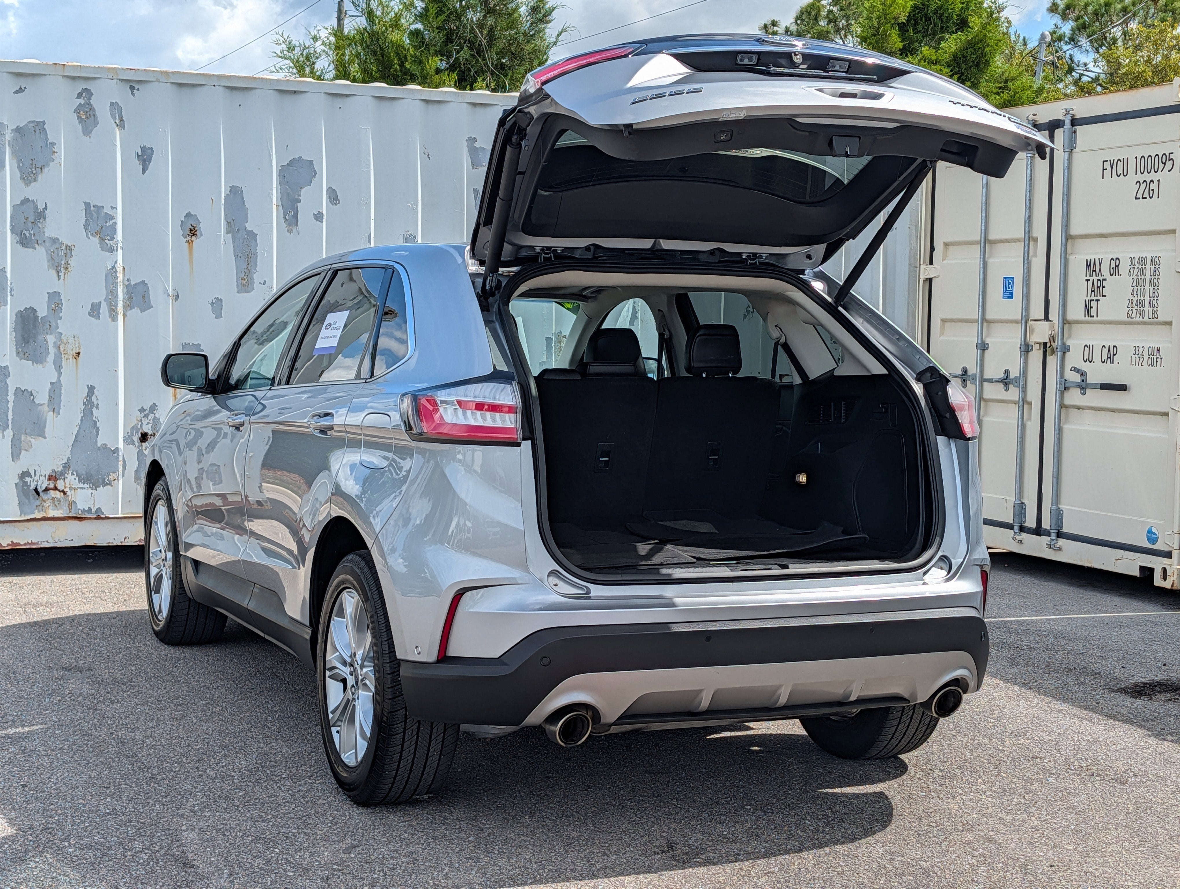 2020 Ford Edge Titanium